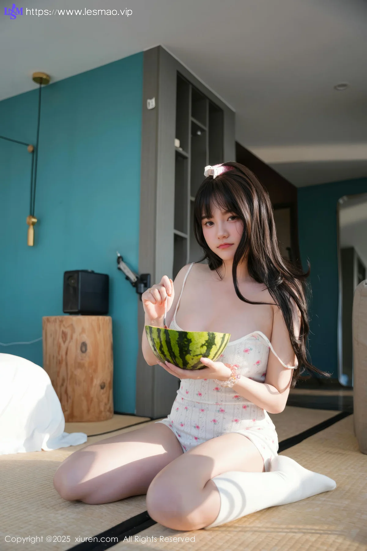 XiuRen 秀人 No.10483 软情 白色情趣吊带白色丝袜 - 6
