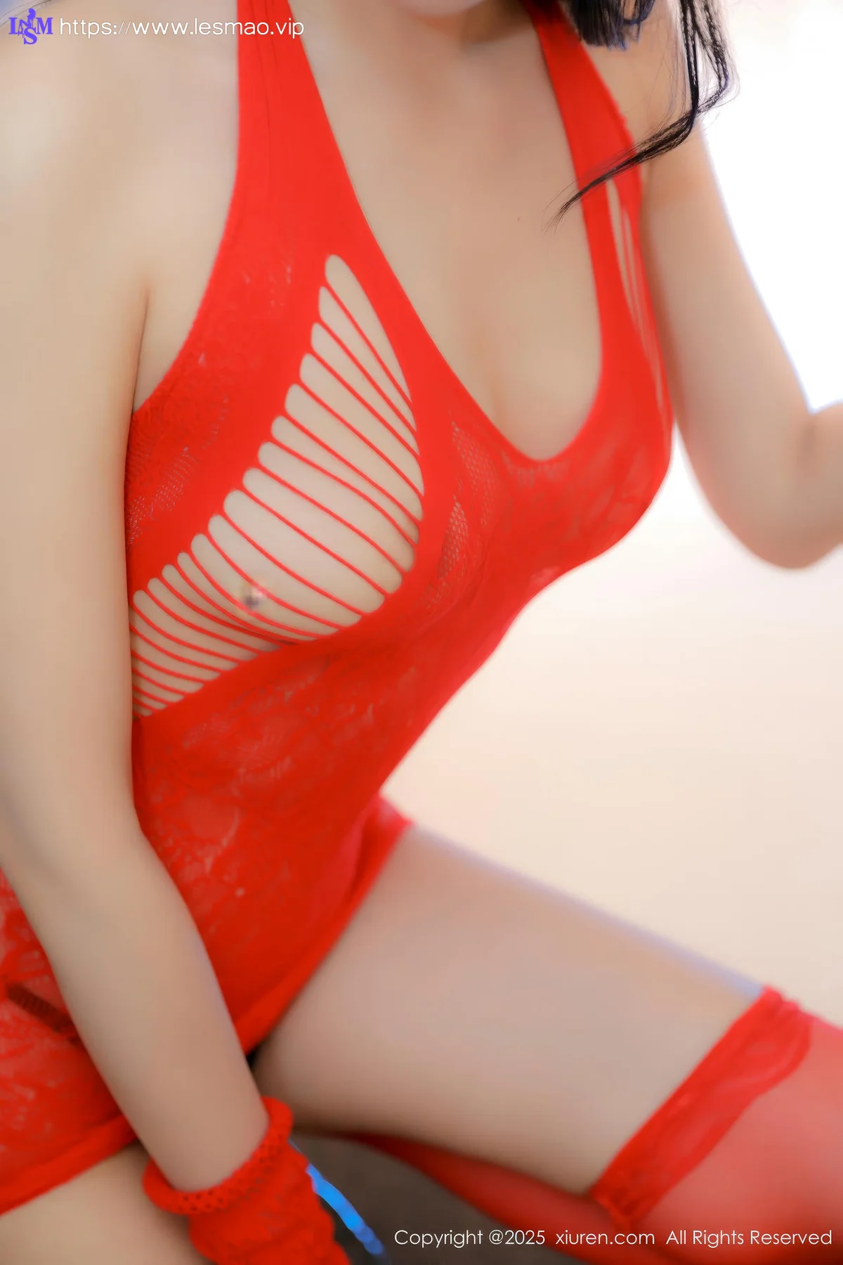 XiuRen 秀人 No.10493 桑宁 红色情趣丝袜 - 6