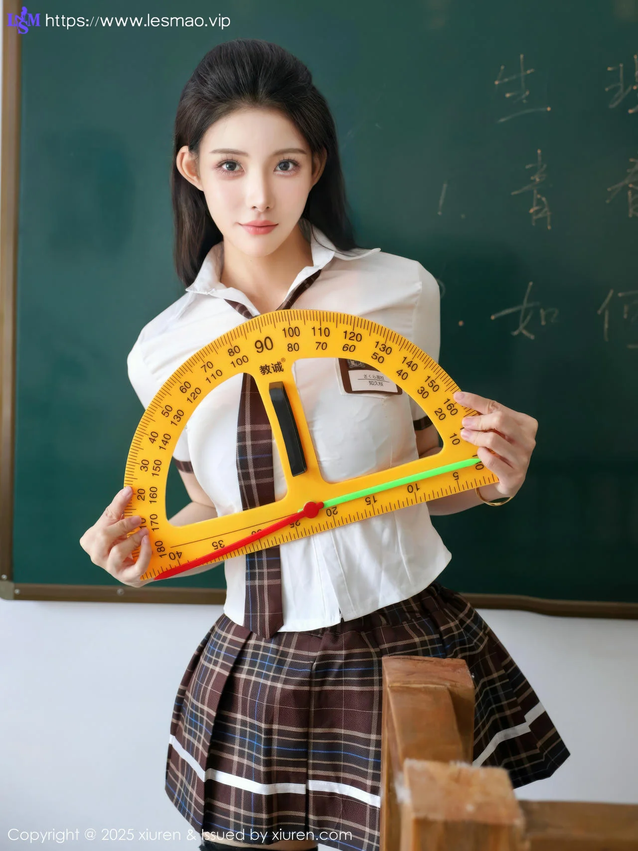 XiuRen 秀人 No.10512 梨霜儿 性感学妹制服 - 4