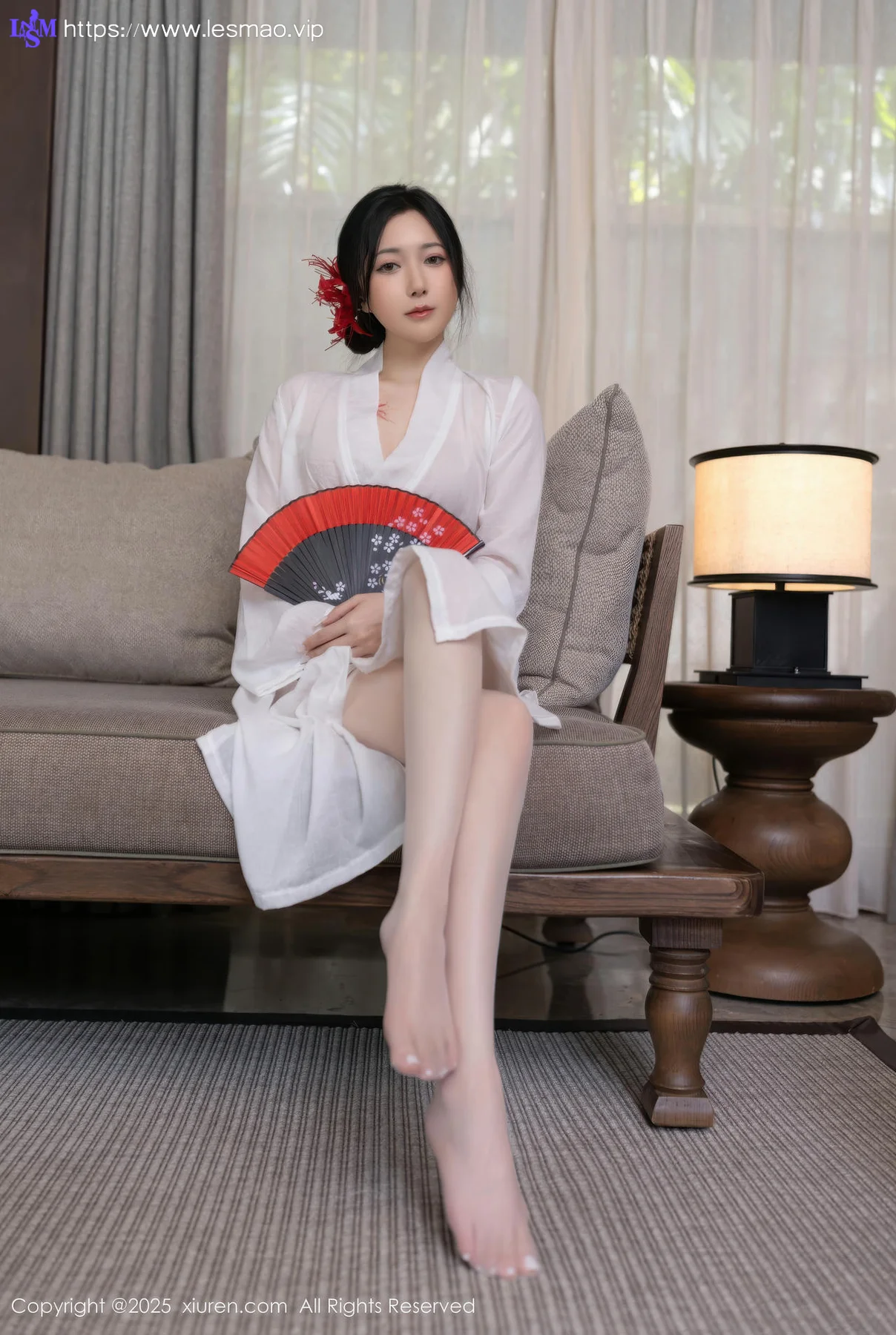 XiuRen 秀人 No.10514 鱼子酱Fish 诱人白色丝袜 - 3
