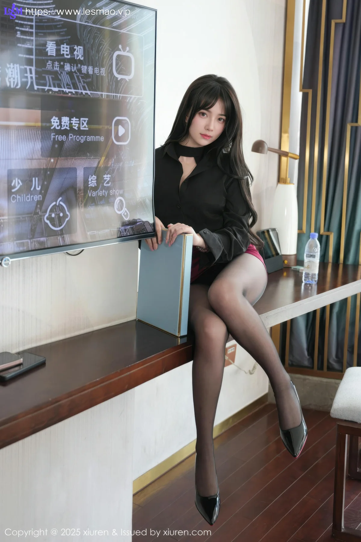 XiuRen 秀人 No.10527 软情 黑丝ol制服 - 3