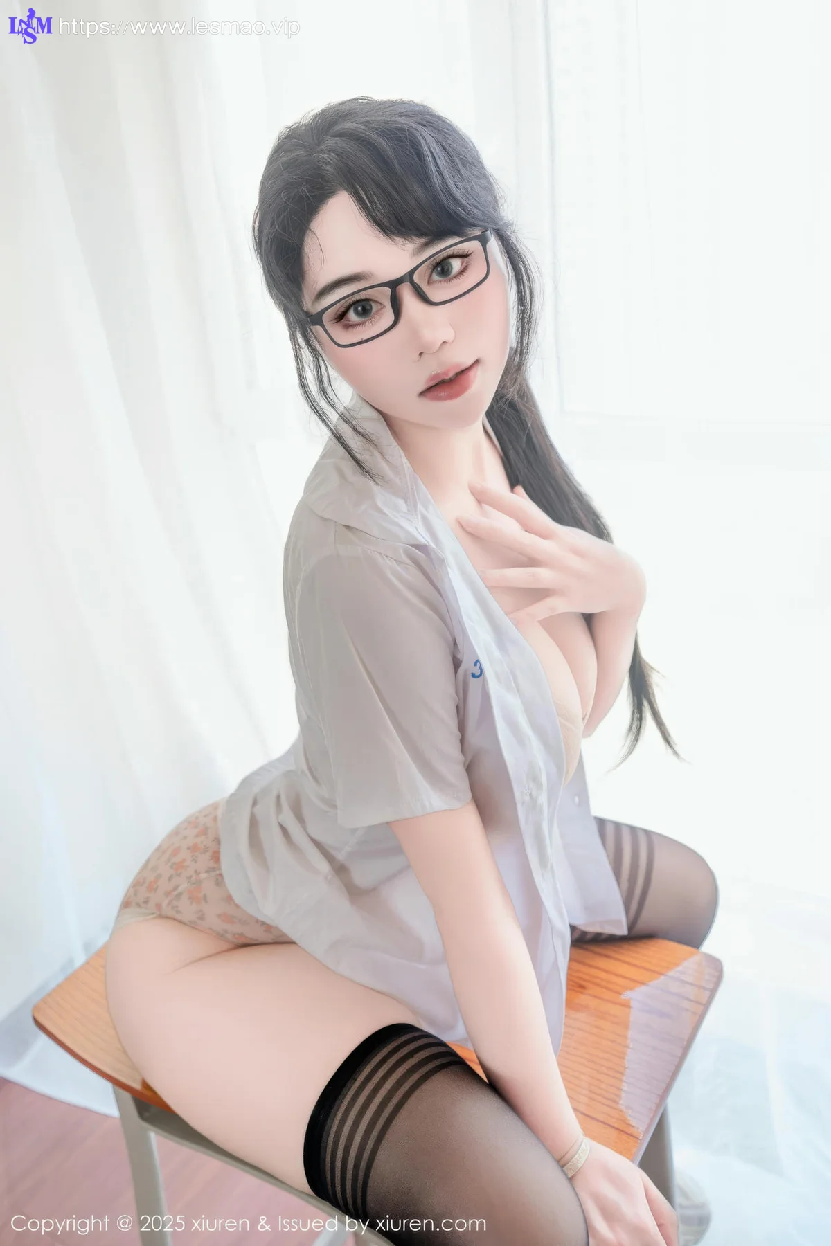 XiuRen 秀人 No.10530 汐汐爱吃草莓 新学校新生活 - 3