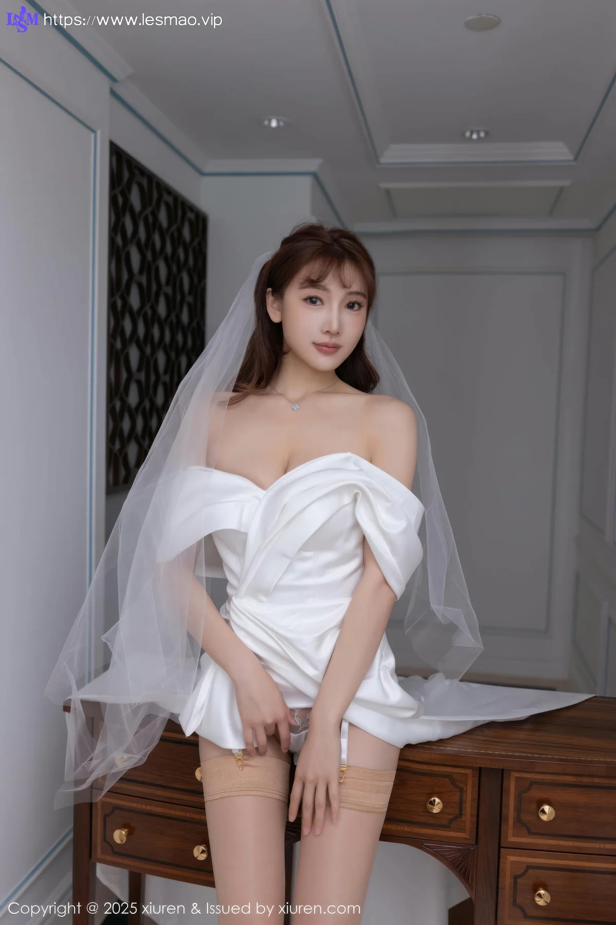 XiuRen 秀人 No.10535 陆萱萱 白色蕾丝情趣婚纱 - 4