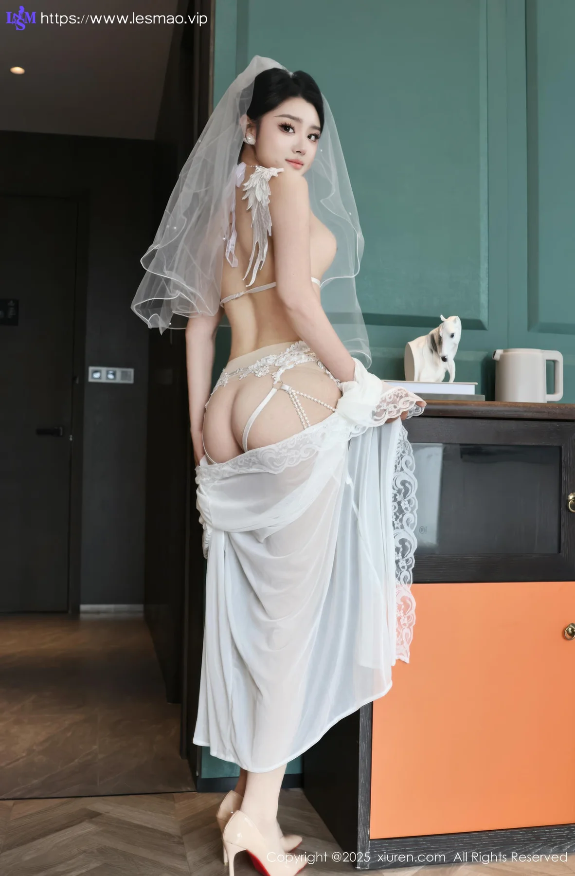 XiuRen 秀人 No.10559 糯梨子 白色婚纱搭配 - 5