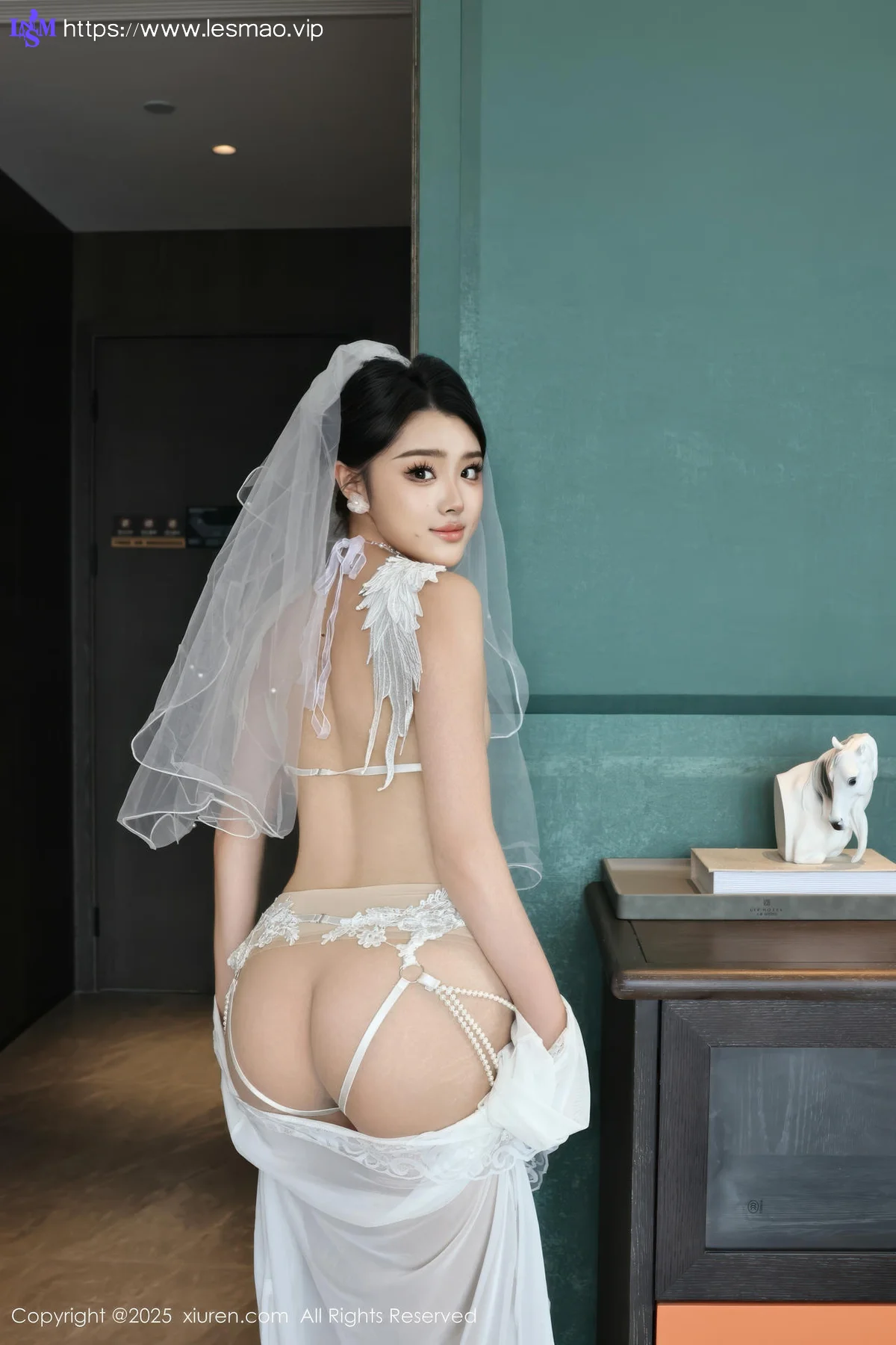 XiuRen 秀人 No.10559 糯梨子 白色婚纱搭配 - 5