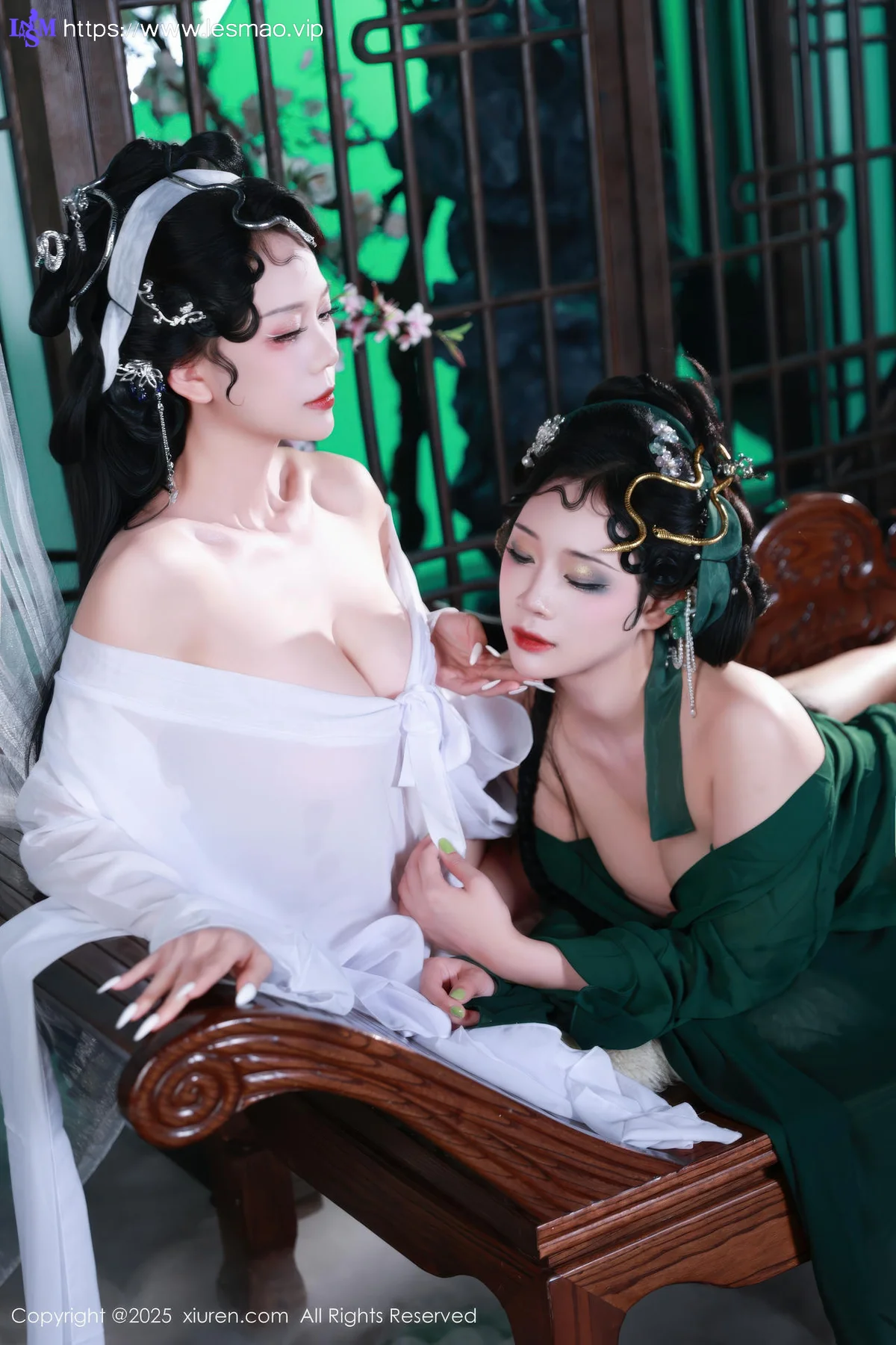 XiuRen 秀人 No.10561 玫瑰我爱你 首次合体古风场景《青蛇》主题拍摄模特合集 - 3