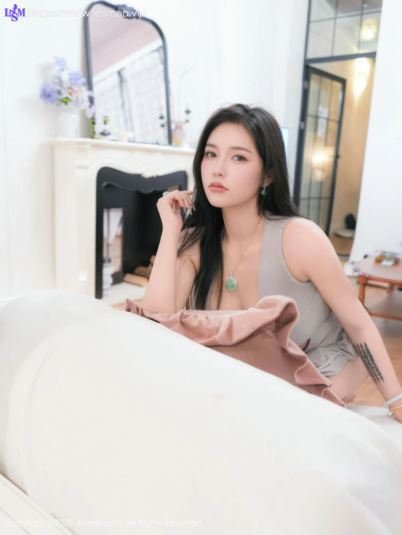 XiuRen 秀人 No.10568 娜比 性感灰色长袍 - 9