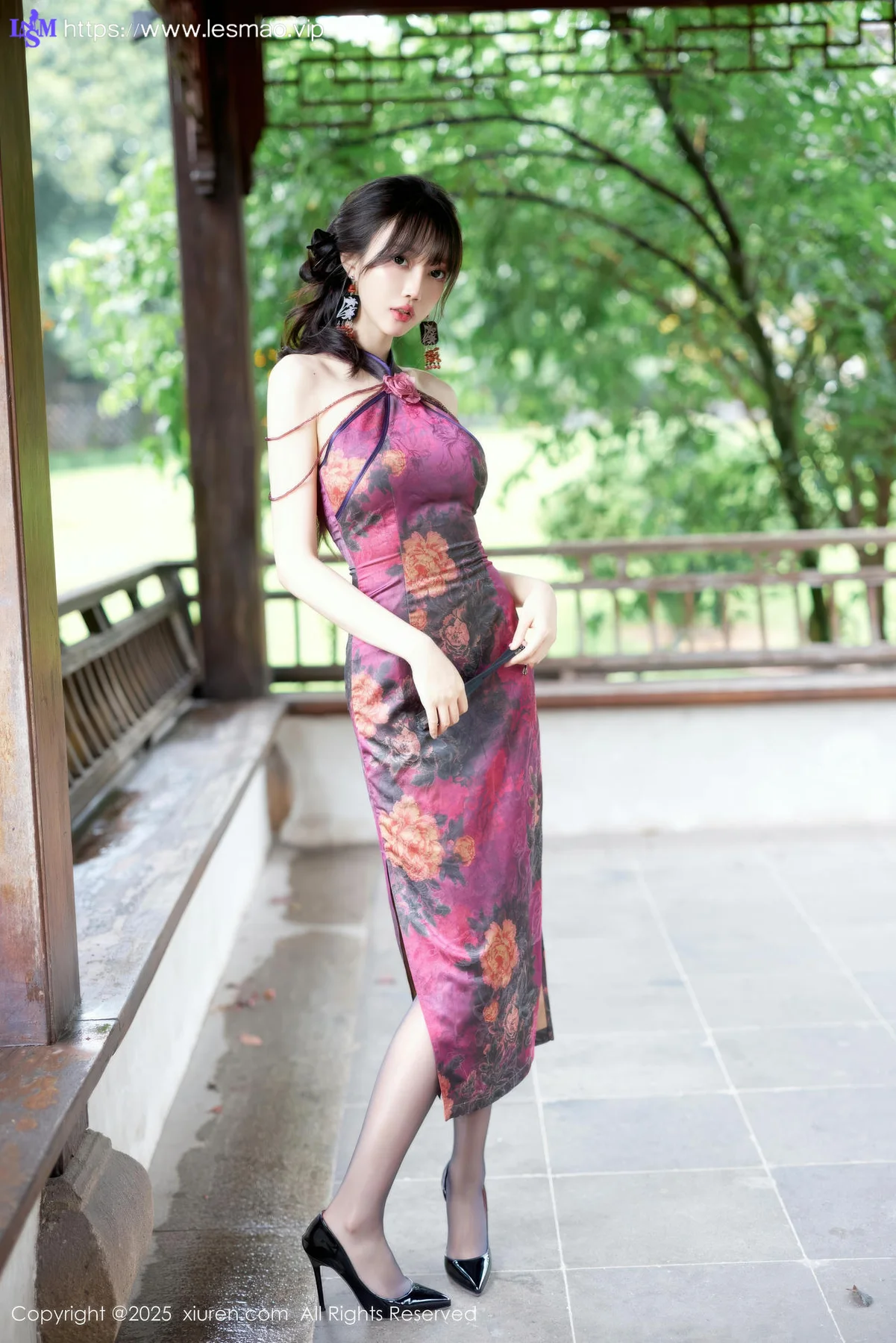 XiuRen 秀人 No.10593 玥儿玥er 紫色旗袍街拍高跟 - 5