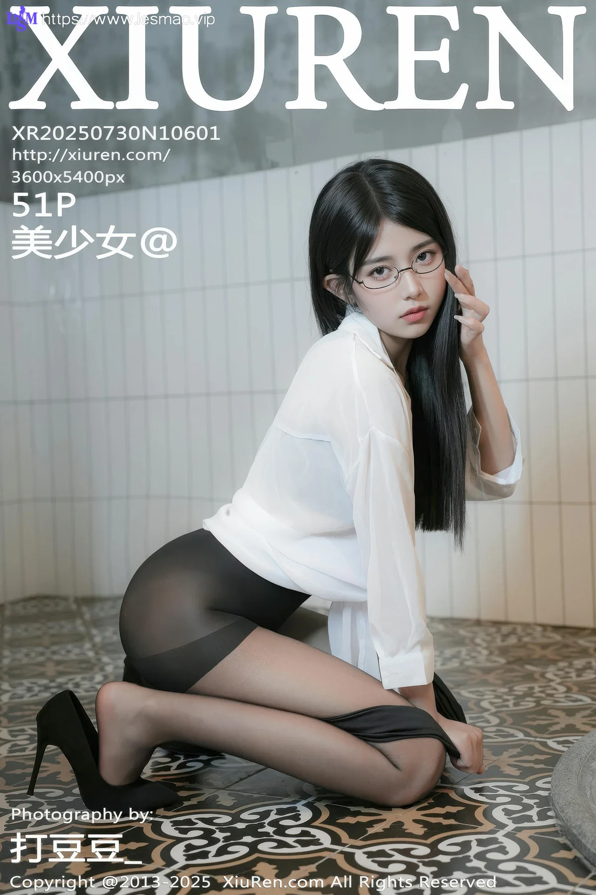 XiuRen 秀人 No.10601 白露lulu 黑色衬衫身材明艳动人 - 2