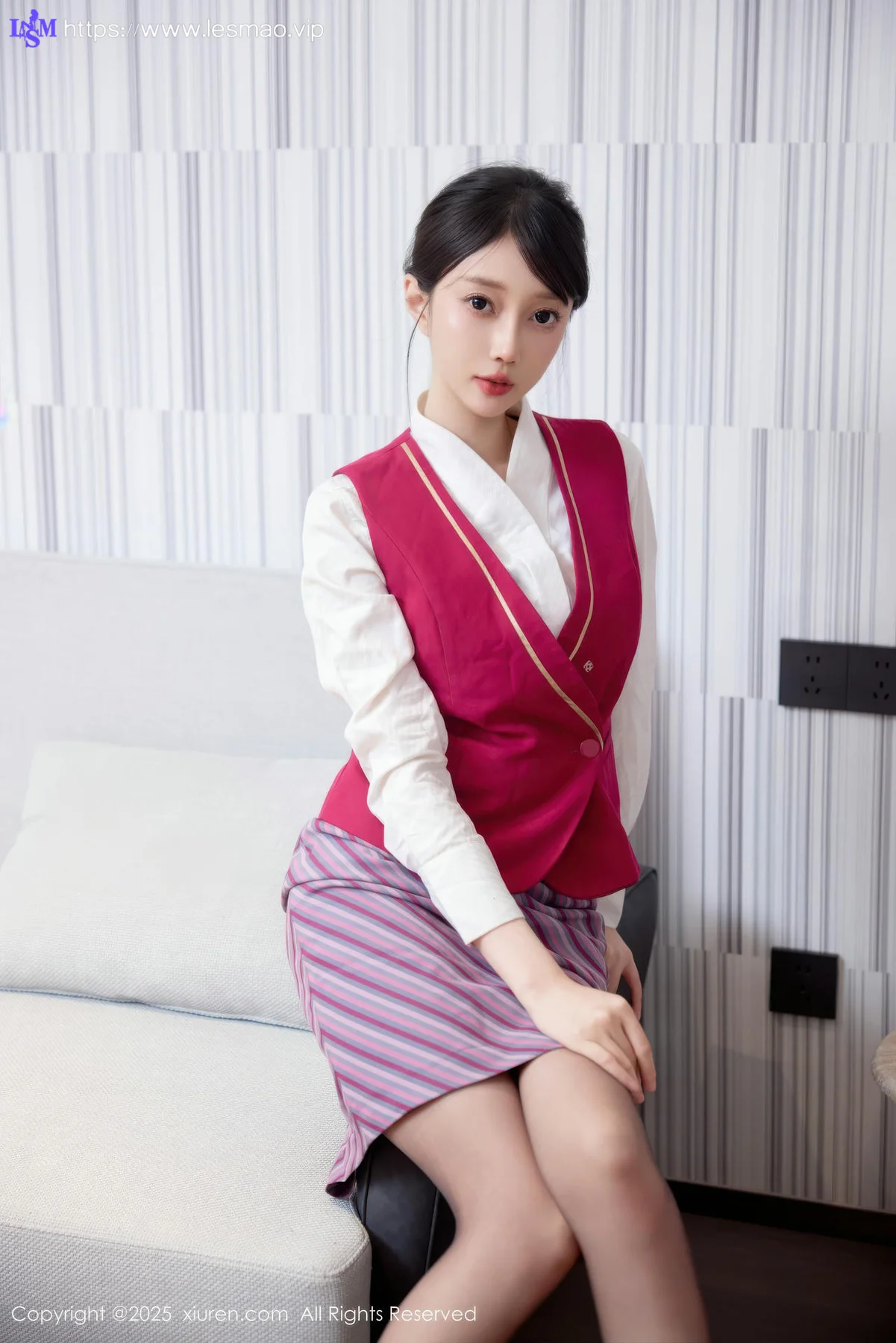 XiuRen 秀人 No.10620 玥儿玥er 空姐制服诱惑 - 1