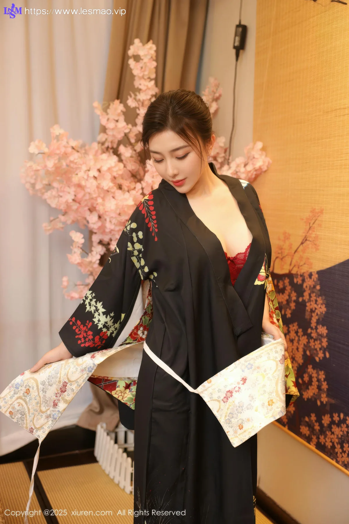 XiuRen 秀人 No.10627 苏一诺 黑色服饰身姿婀娜 - 9