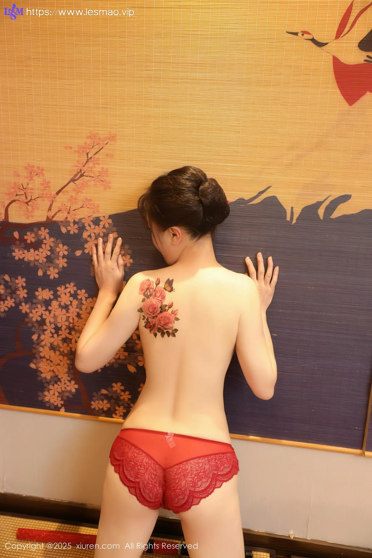 XiuRen 秀人 No.10627 苏一诺 黑色服饰身姿婀娜 - 2