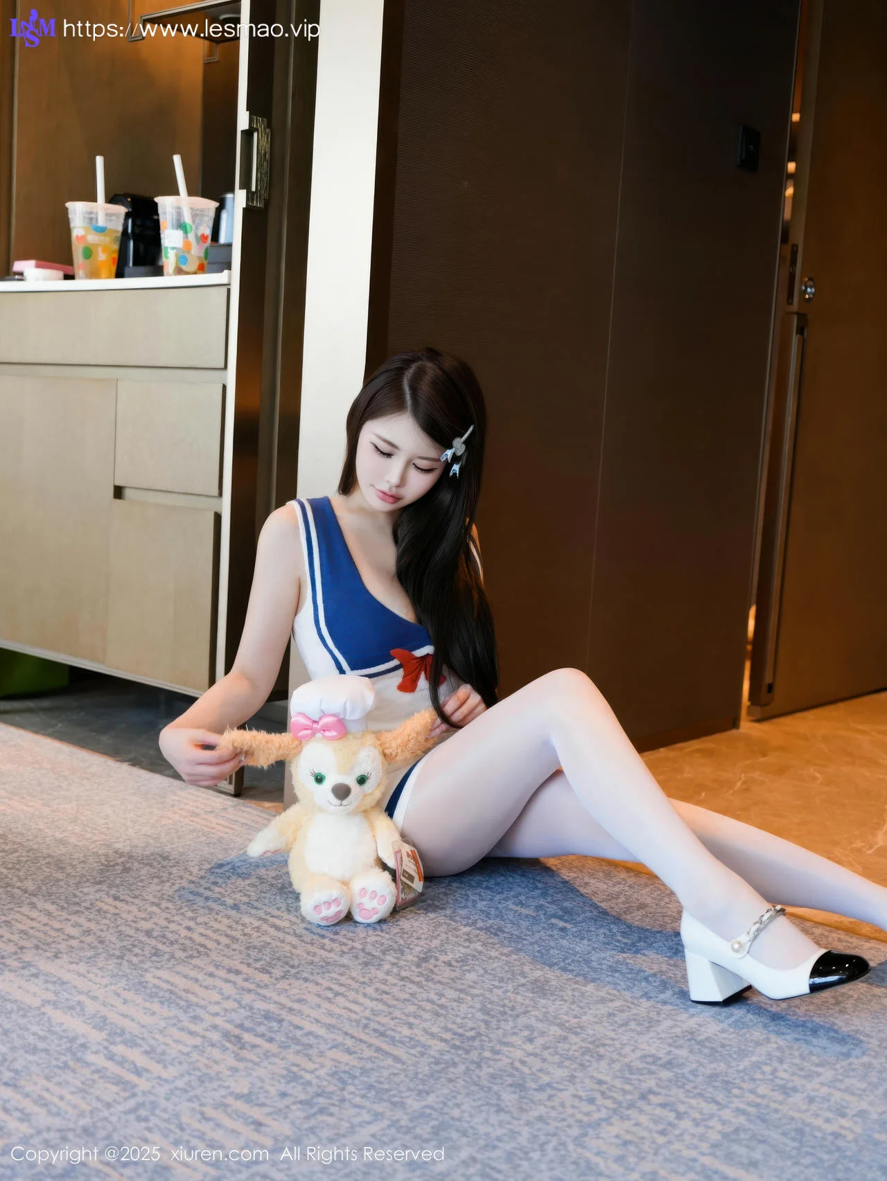 XiuRen 秀人 No.10628 甜妮 蓝白连衣短裙 - 5