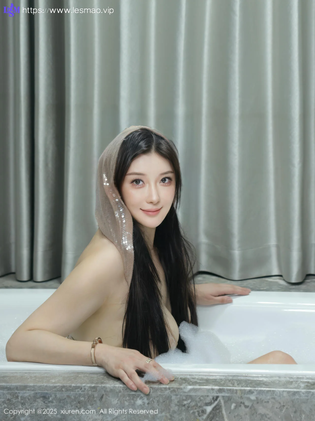 XiuRen 秀人 No.10649 苏一诺 肉色亮片比基尼 - 4