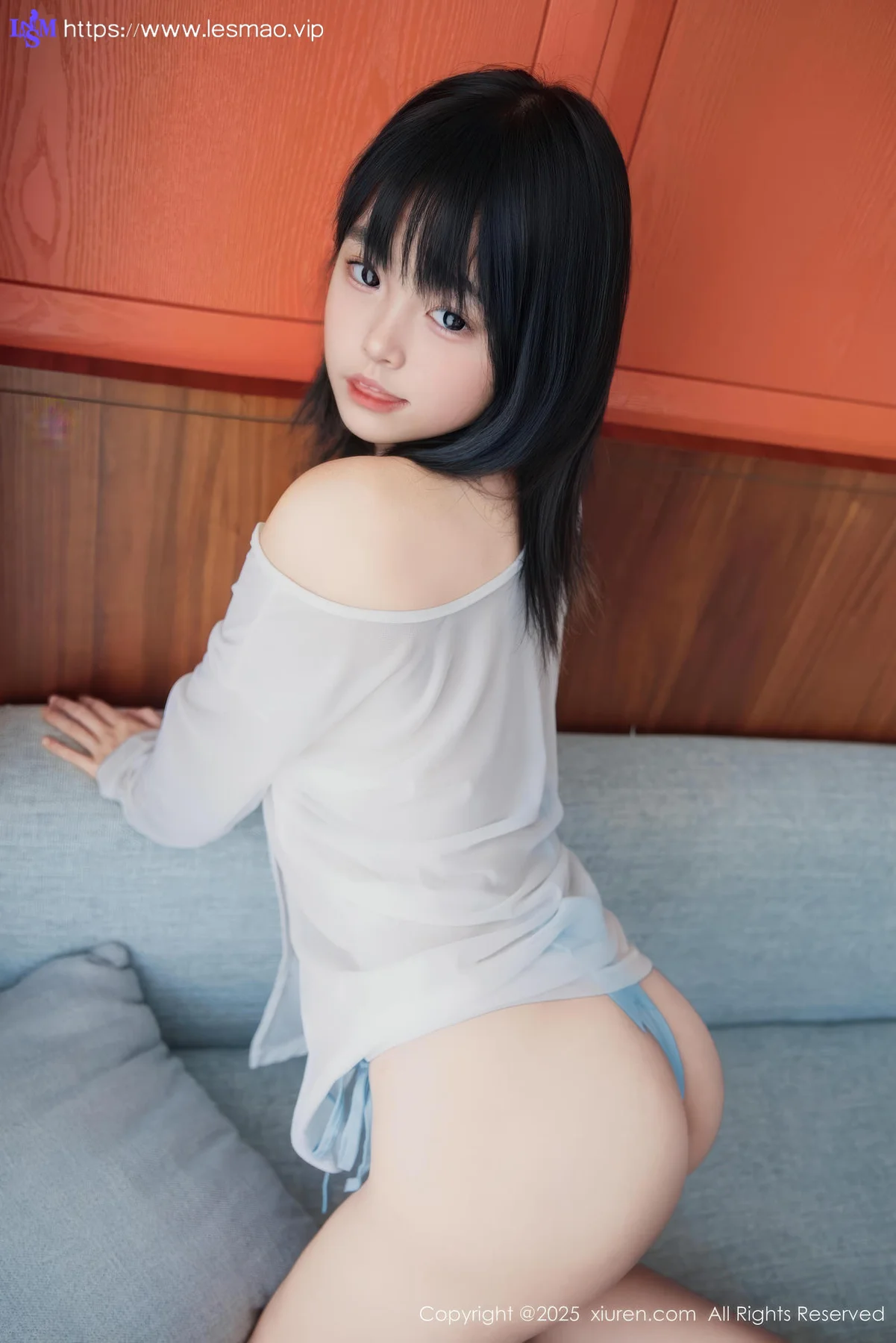 XiuRen 秀人 No.10651 小泠 首套写真蓝色比基尼 - 1