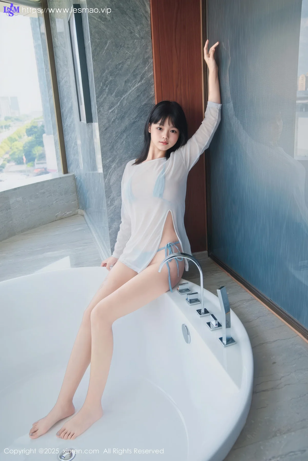 XiuRen 秀人 No.10651 小泠 首套写真蓝色比基尼 - 2