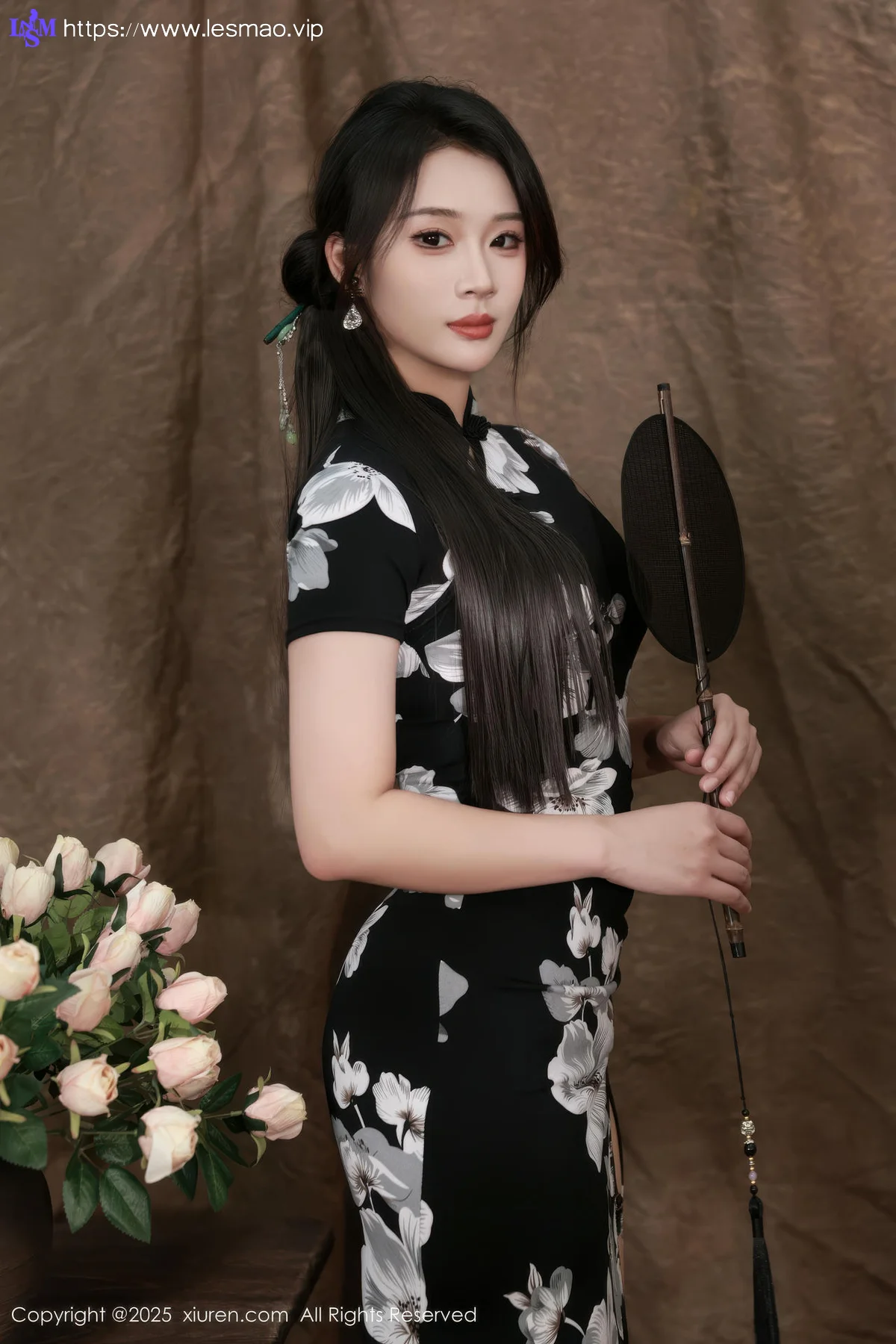 XiuRen 秀人 No.10655 南乔 黑色旗袍紫色情趣内衣 - 6