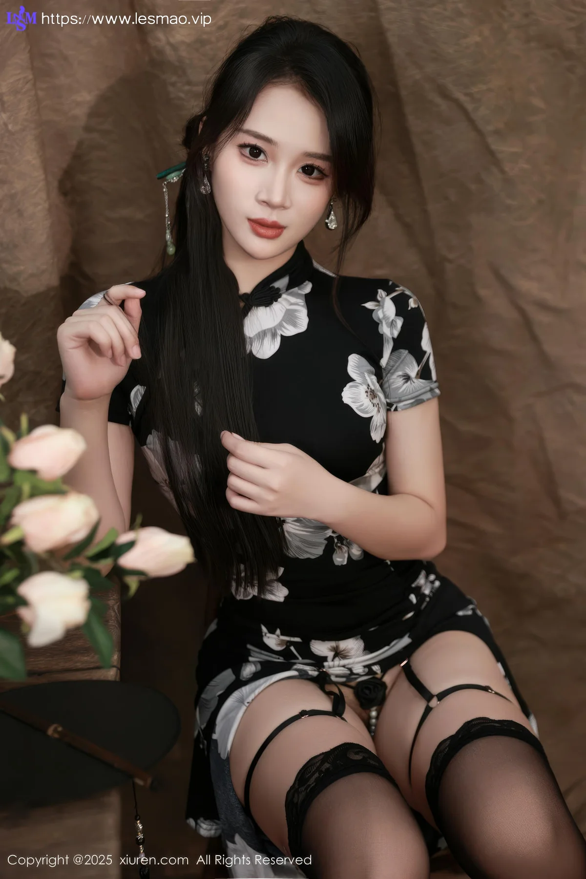 XiuRen 秀人 No.10655 南乔 黑色旗袍紫色情趣内衣 - 6