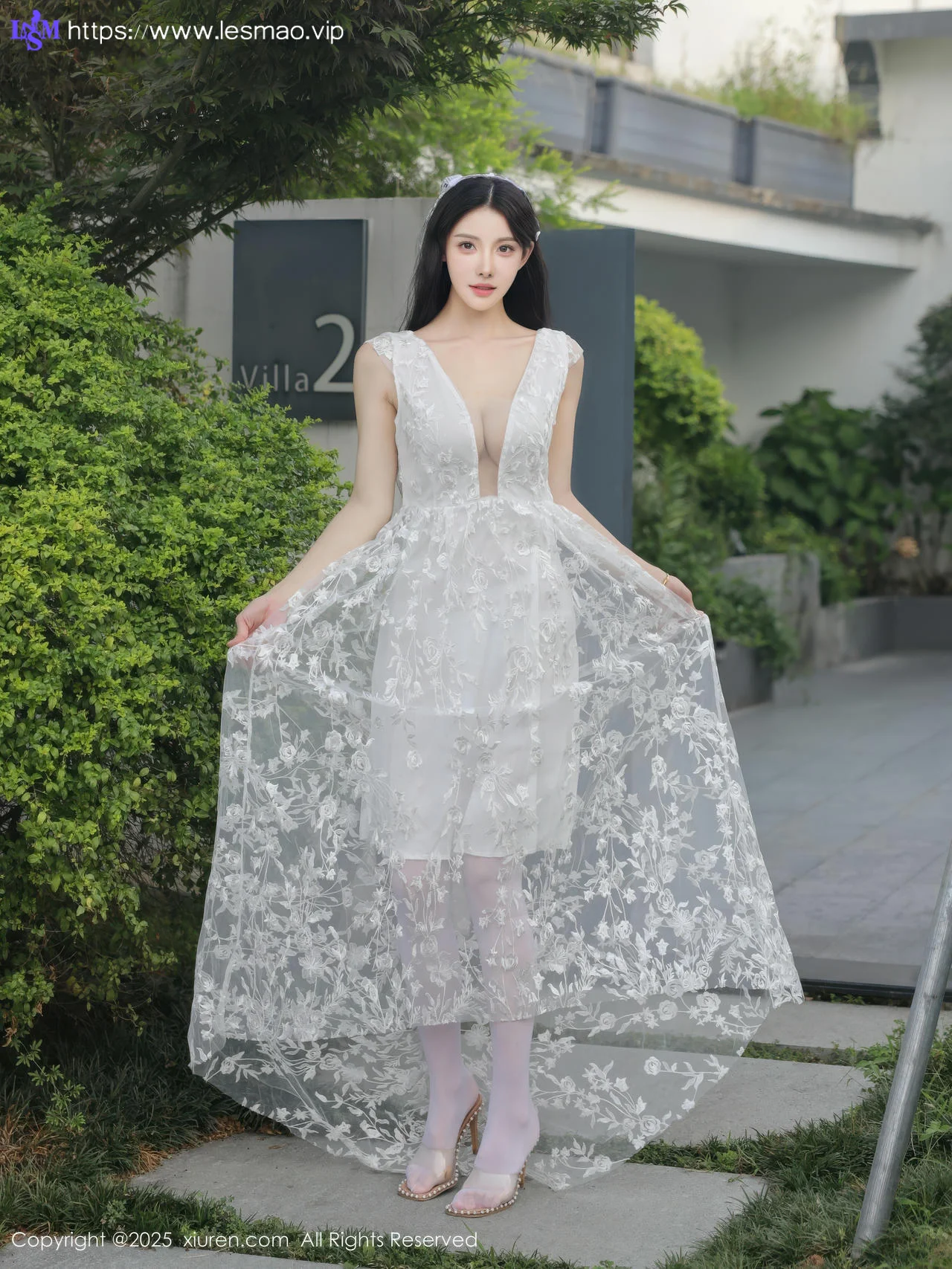 XiuRen 秀人 No.10661 梨霜儿 白色婚纱诱人白色丝袜 - 4