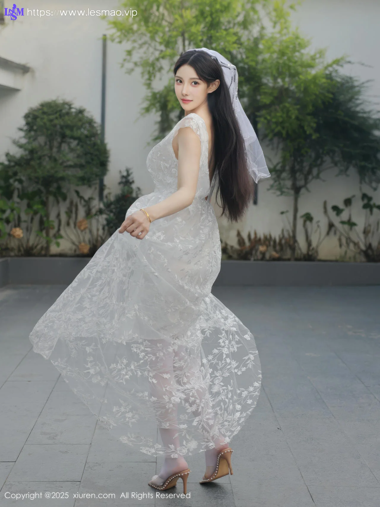XiuRen 秀人 No.10661 梨霜儿 白色婚纱诱人白色丝袜 - 2