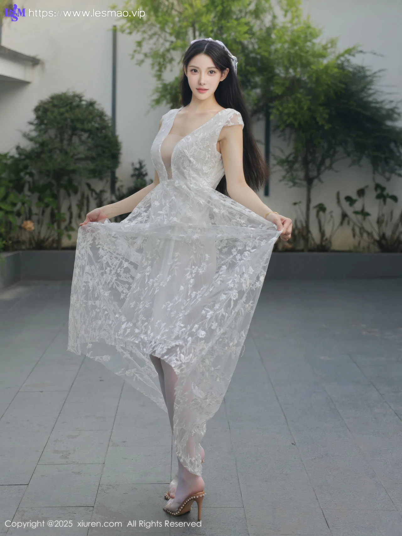 XiuRen 秀人 No.10661 梨霜儿 白色婚纱诱人白色丝袜 - 3