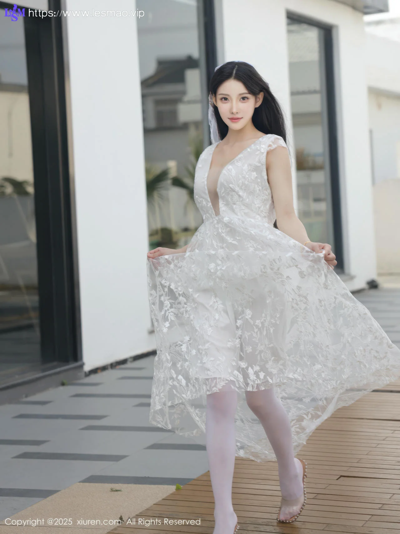 XiuRen 秀人 No.10661 梨霜儿 白色婚纱诱人白色丝袜 - 2