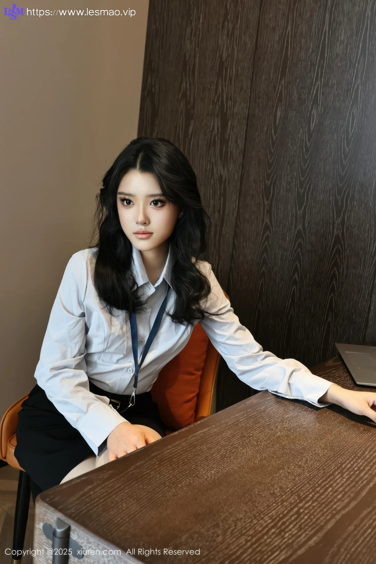 XiuRen 秀人 No.10674 糯梨子 性感OL服饰 - 10