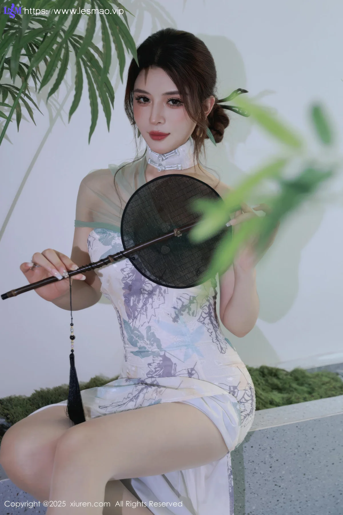 XiuRen 秀人 No.10694 阿依莎  浅色古风服饰 - 1
