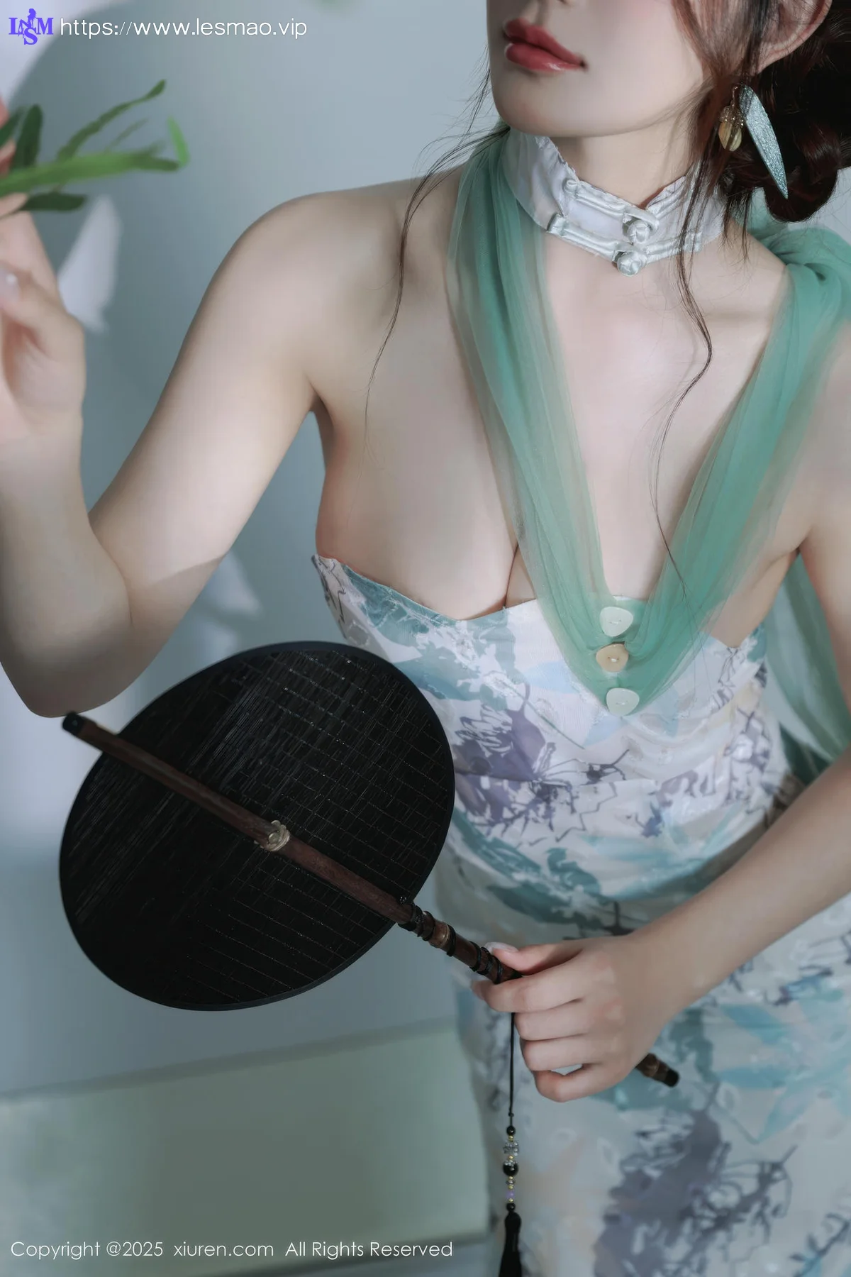 XiuRen 秀人 No.10694 阿依莎  浅色古风服饰 - 10