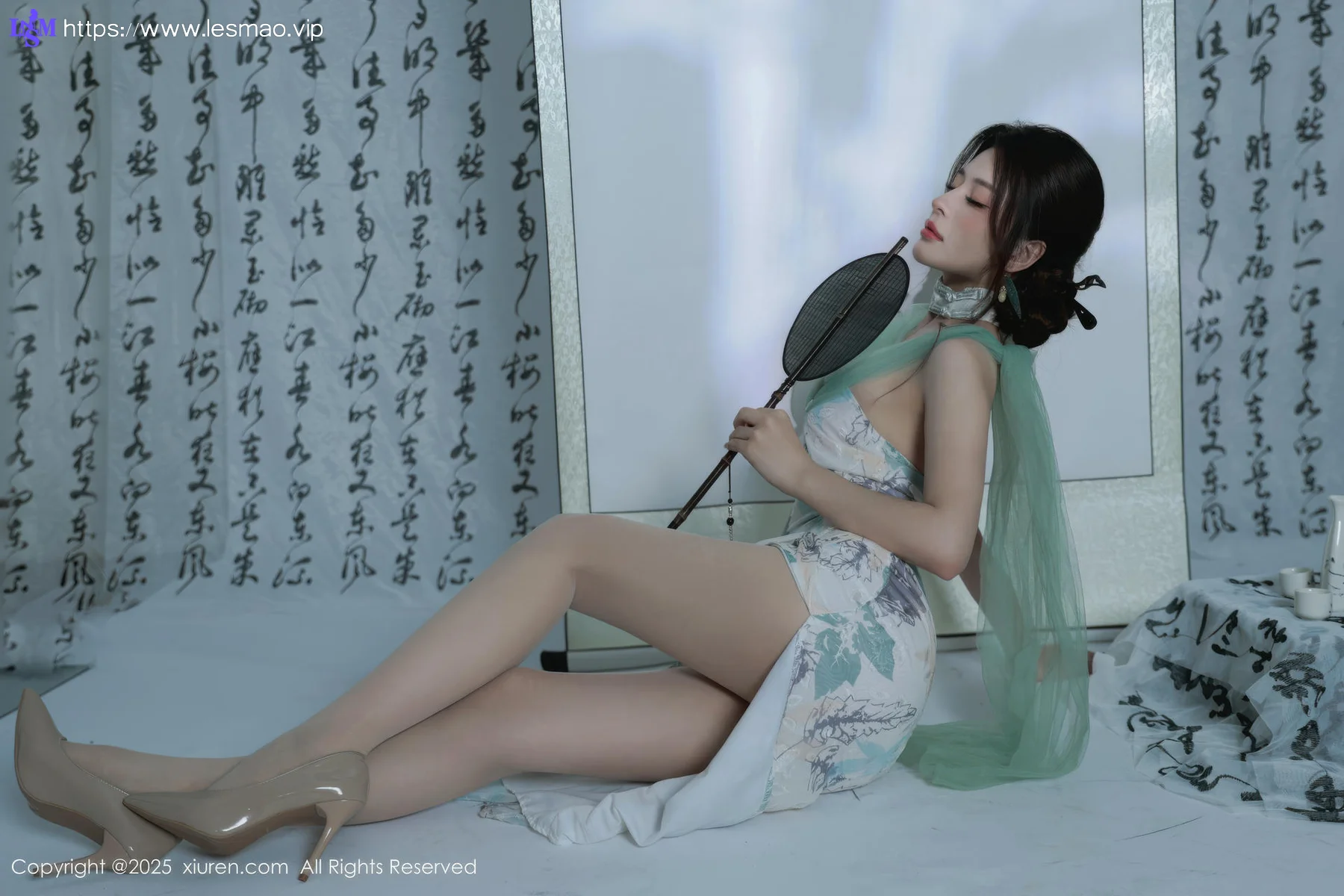 XiuRen 秀人 No.10694 阿依莎  浅色古风服饰 - 3