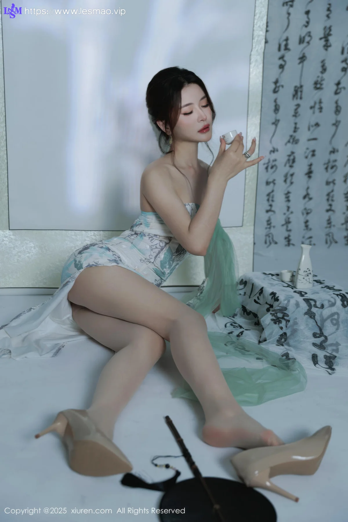 XiuRen 秀人 No.10694 阿依莎  浅色古风服饰 - 9