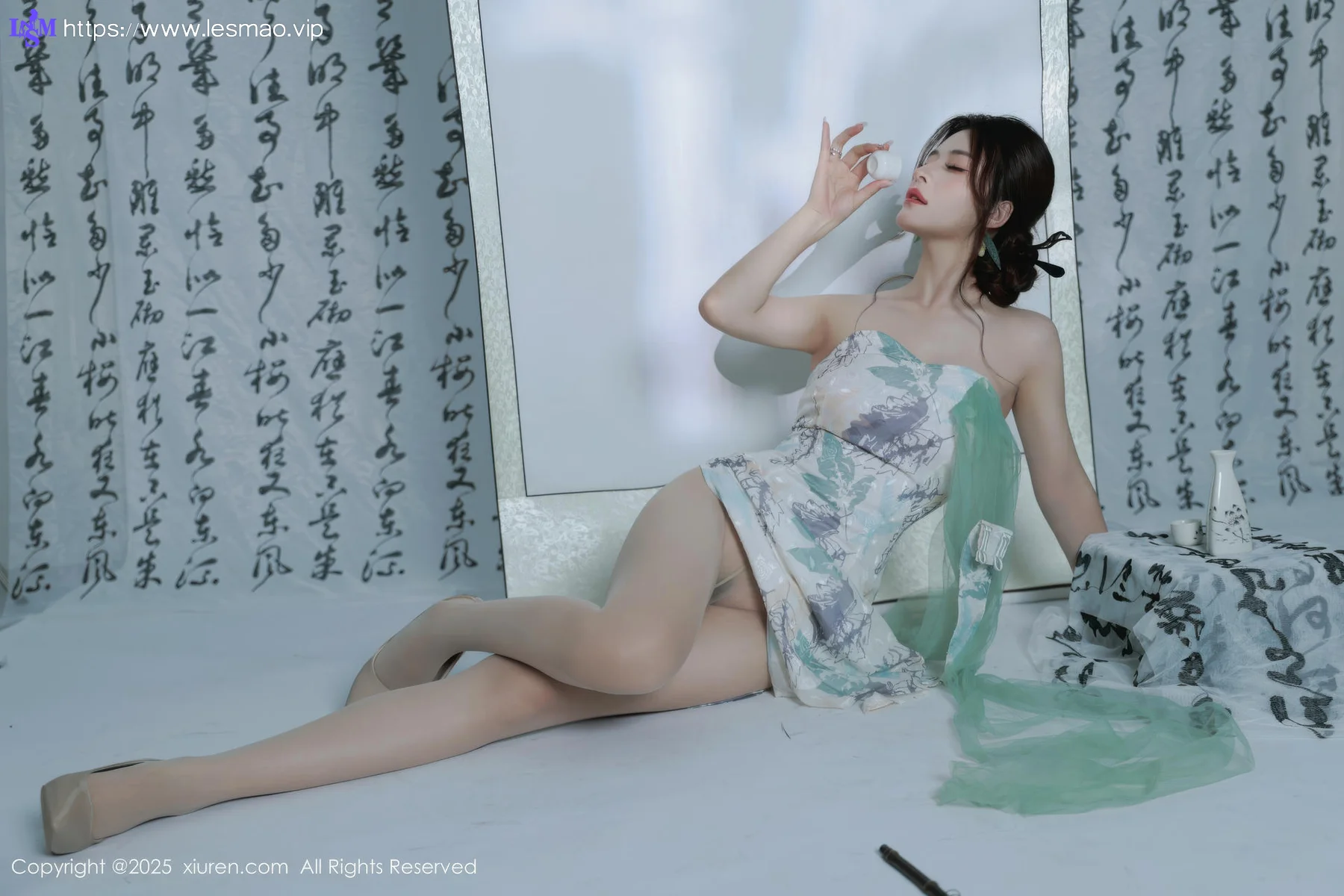 XiuRen 秀人 No.10694 阿依莎  浅色古风服饰 - 2