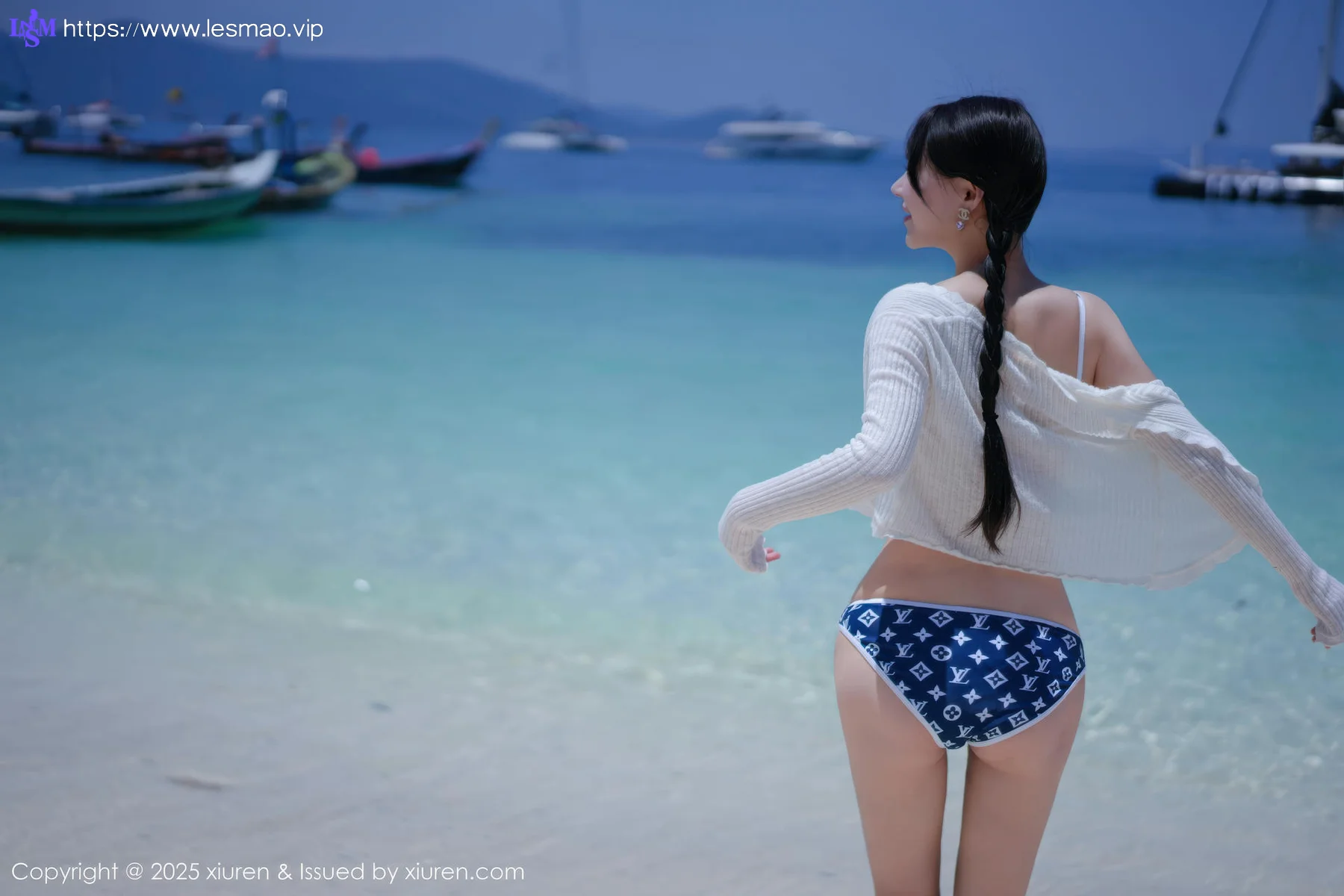 XiuRen 秀人 No.10699 心上可Flora 比基尼情趣旅拍 - 5