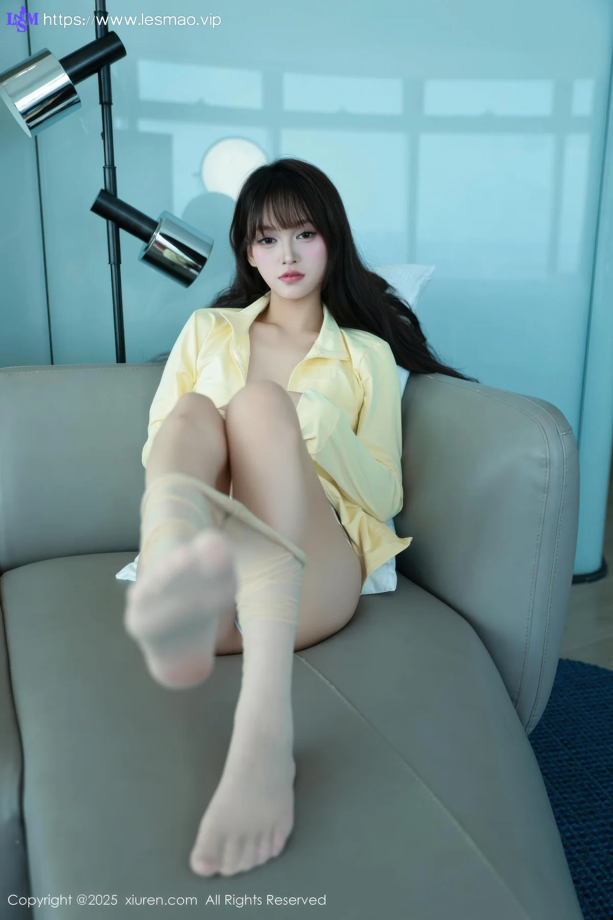 XiuRen 秀人 No.10702 糯咪 白色短裙白色丝袜 - 4