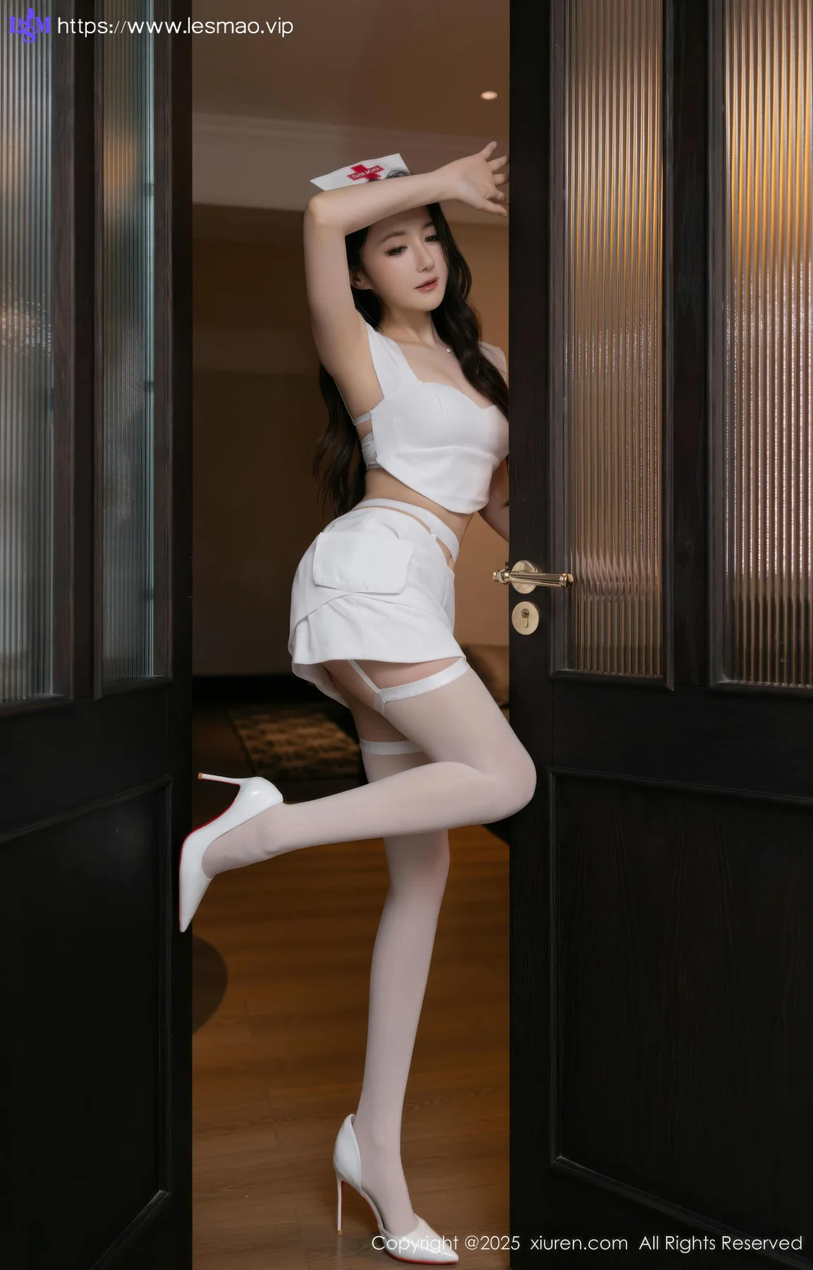 XiuRen 秀人 No.10711 鱼子酱Fish 白色护士制服 - 3