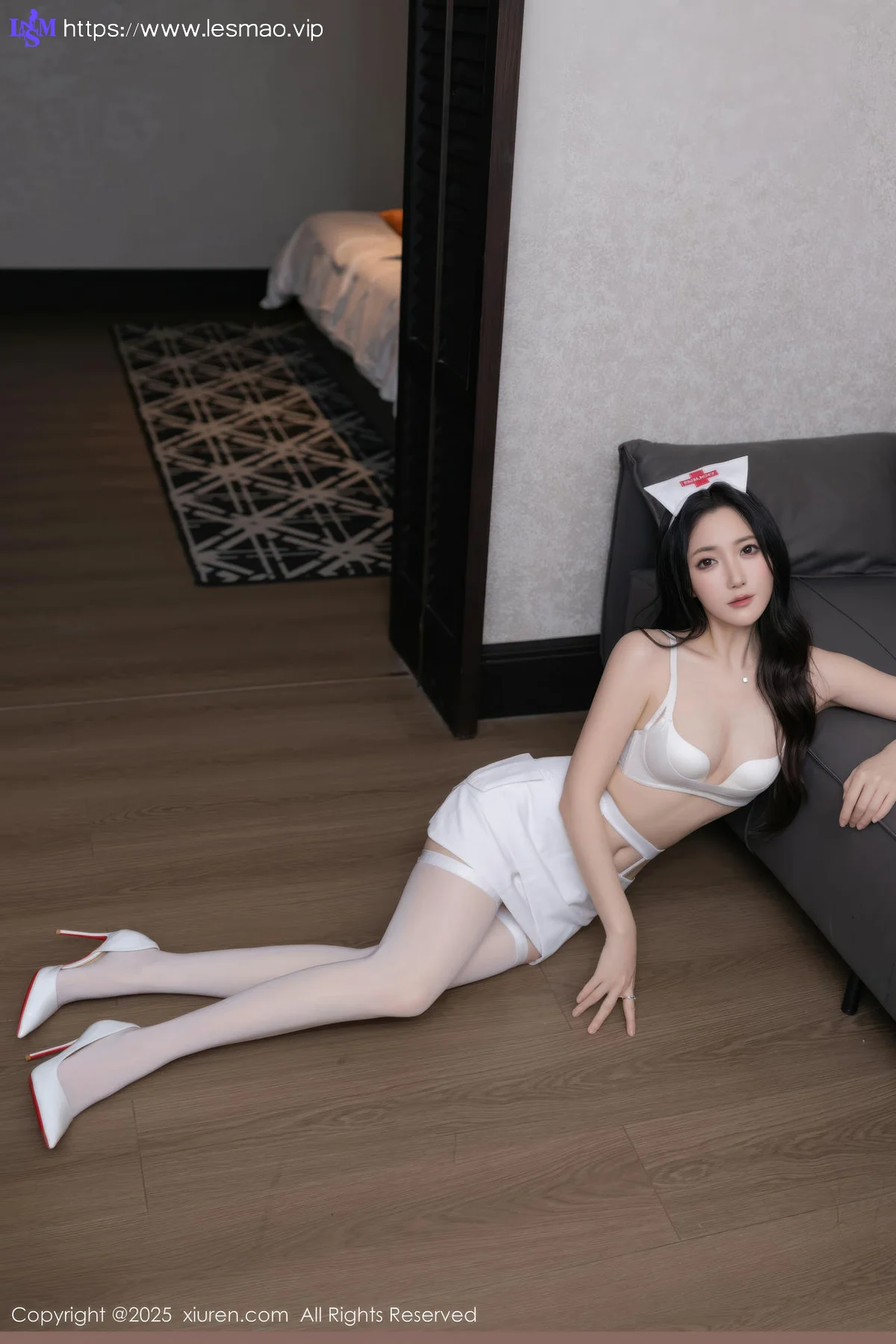 XiuRen 秀人 No.10711 鱼子酱Fish 白色护士制服 - 8