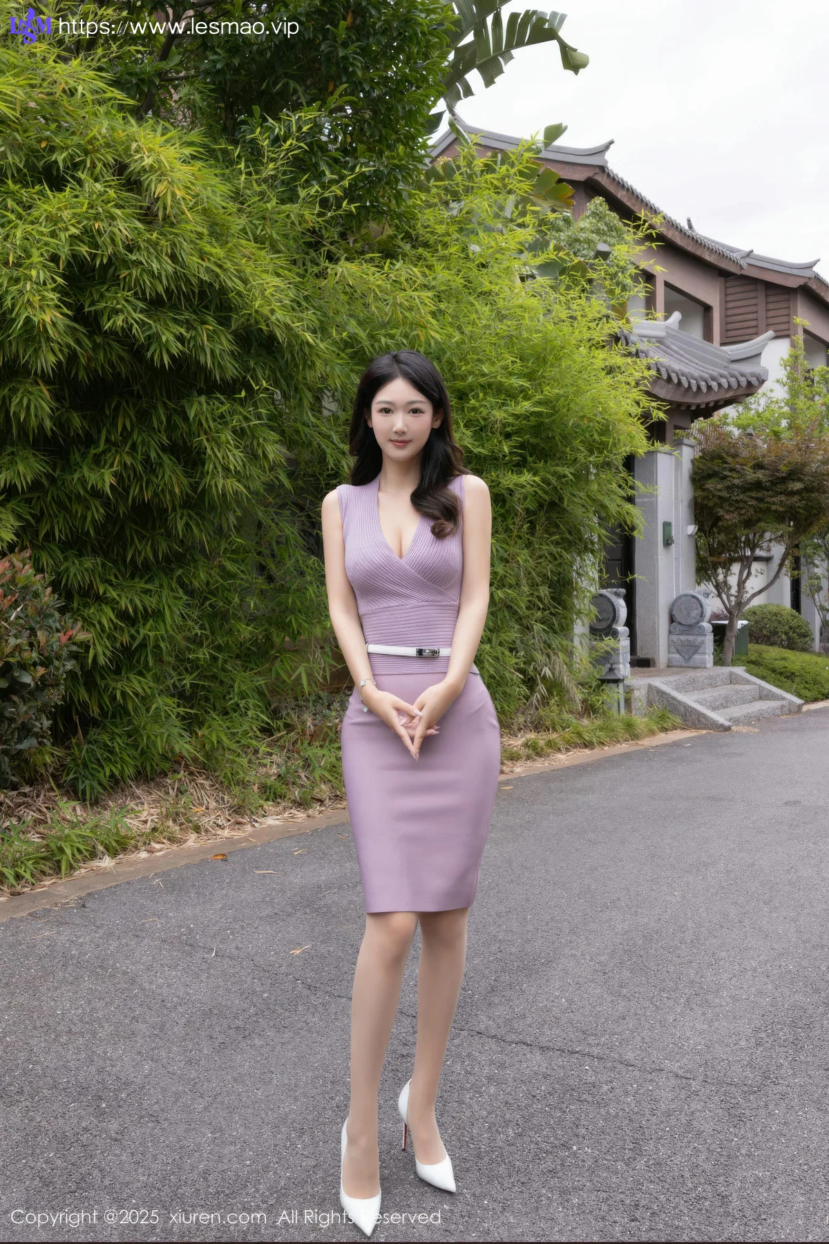 XiuRen 秀人 No.10716 唐安琪 紫色连衣裙街拍 - 2