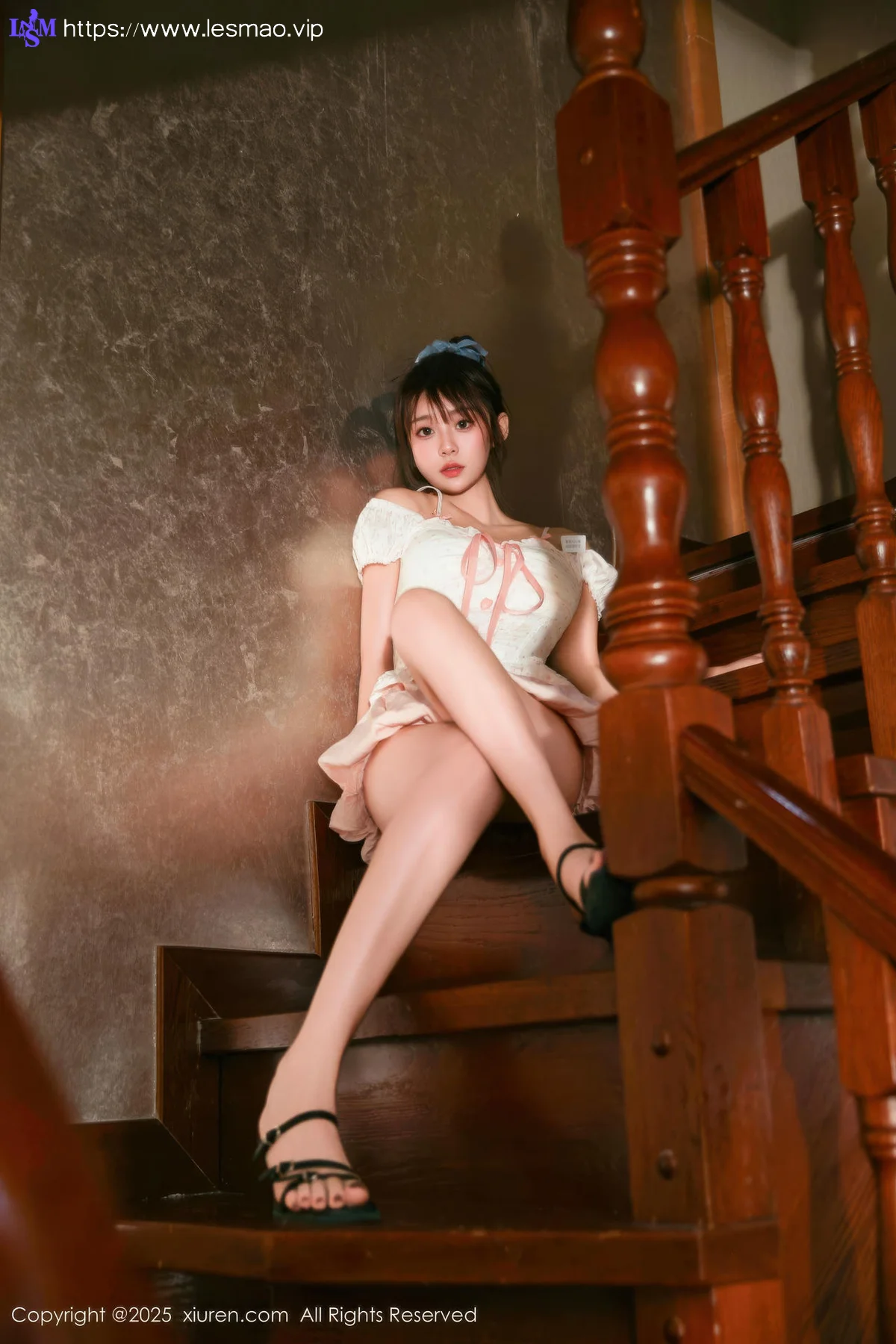 XiuRen 秀人 No.10730 炎恬 短裙少女香肩 - 4