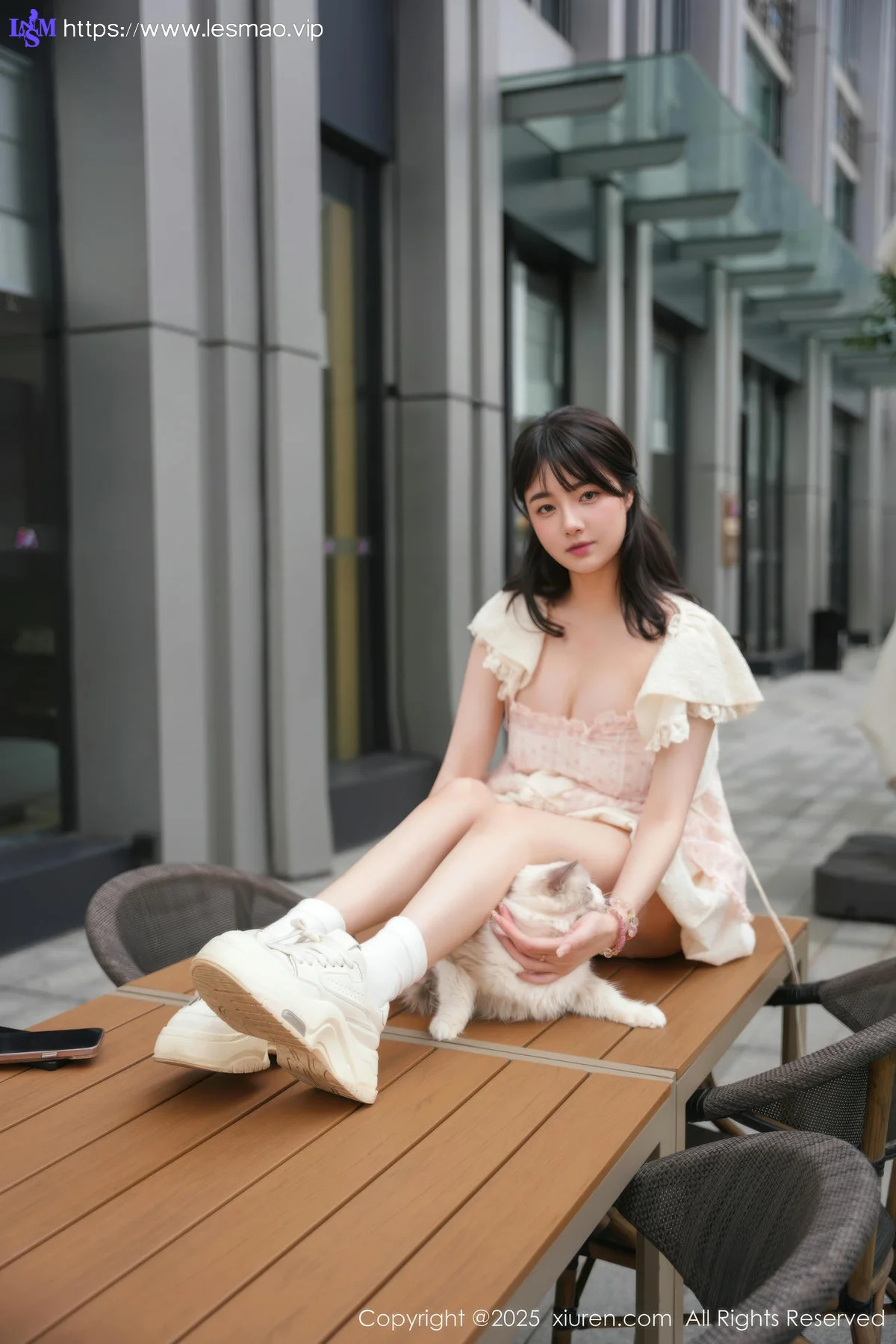XiuRen 秀人 No.10734 软情 气质美女性感写真 - 8