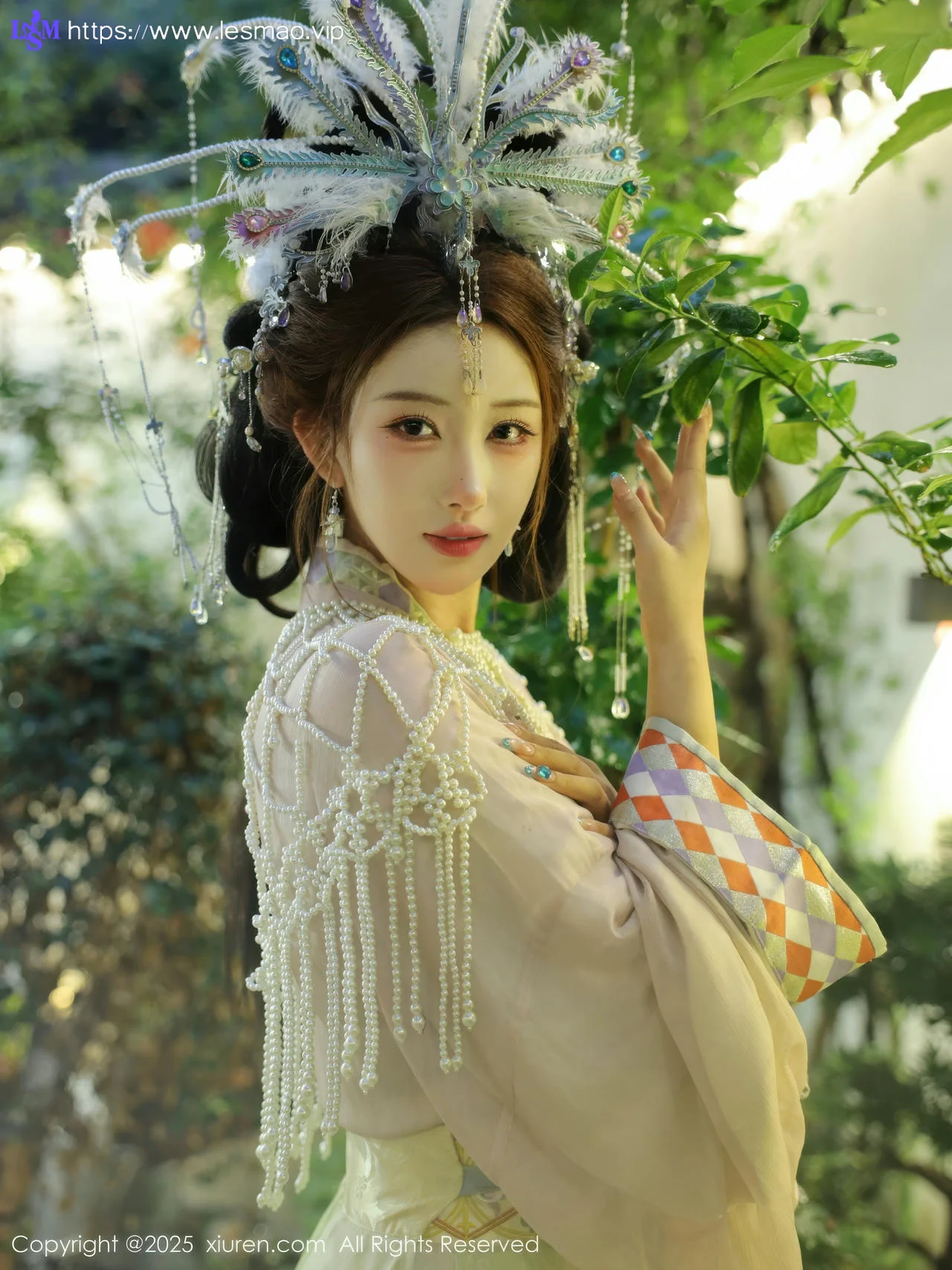XiuRen 秀人 No.10736 金允希Yuki 女儿国国王主题 - 1