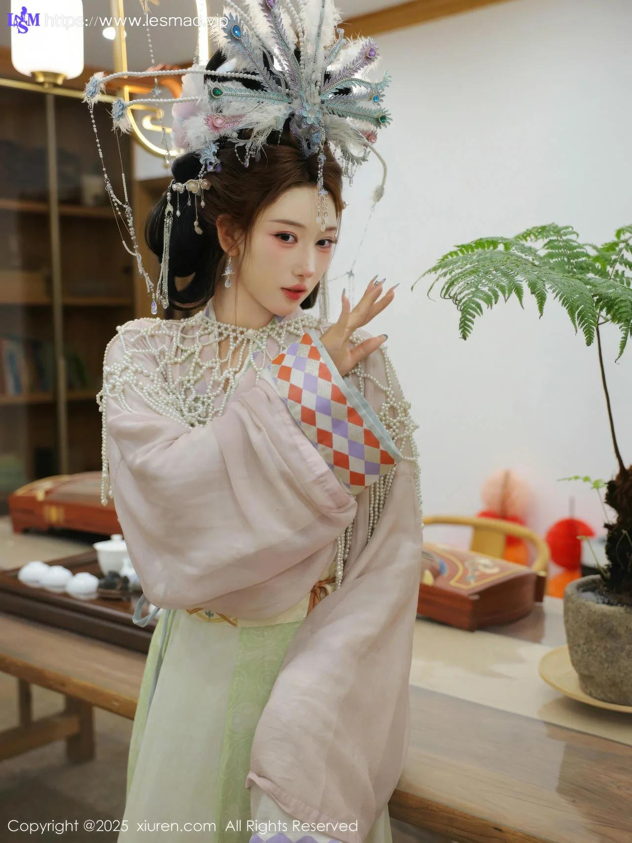 XiuRen 秀人 No.10736 金允希Yuki 女儿国国王主题 - 9