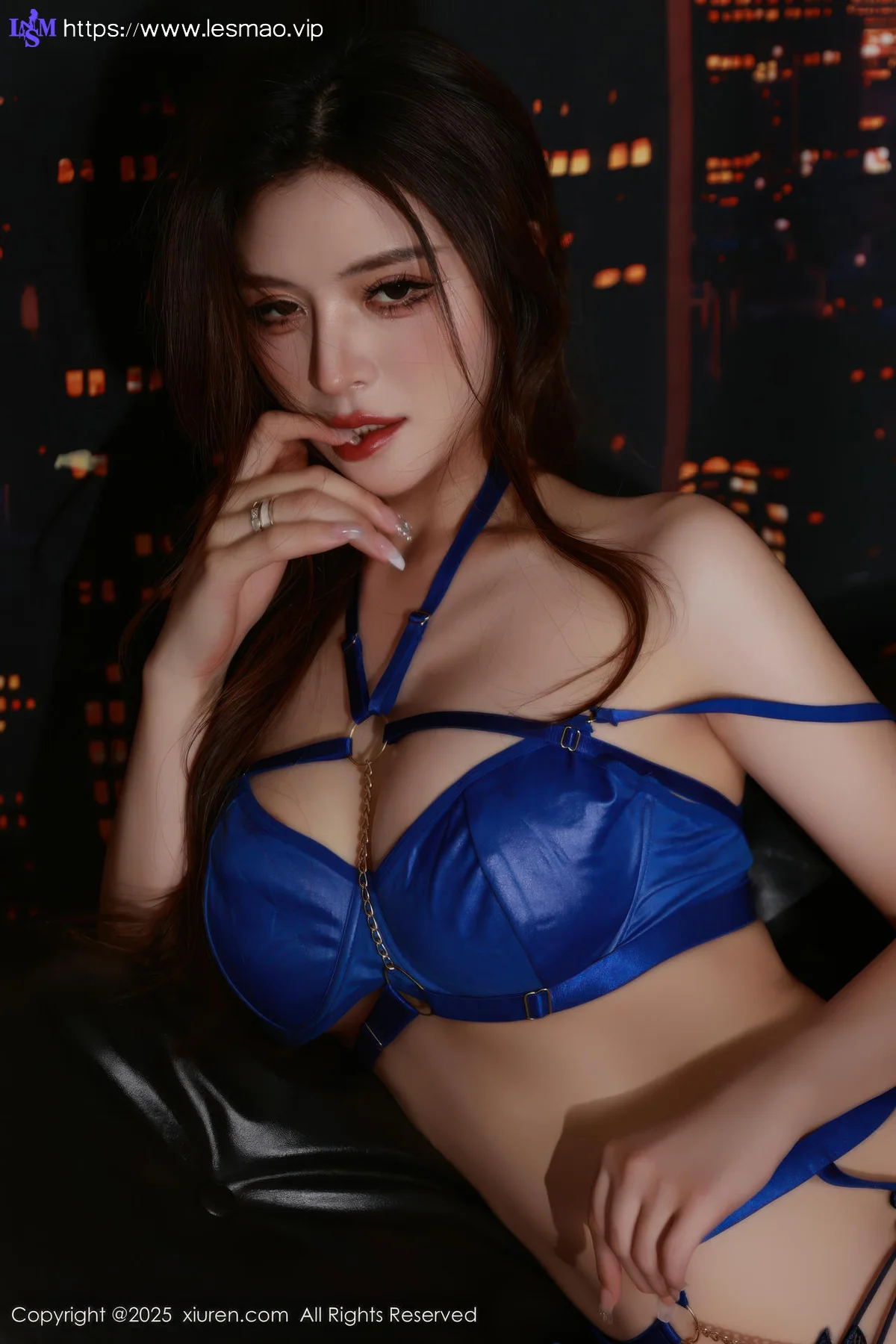 XiuRen 秀人 No.10740 阿依莎 蓝色连衣裙搭配 - 5