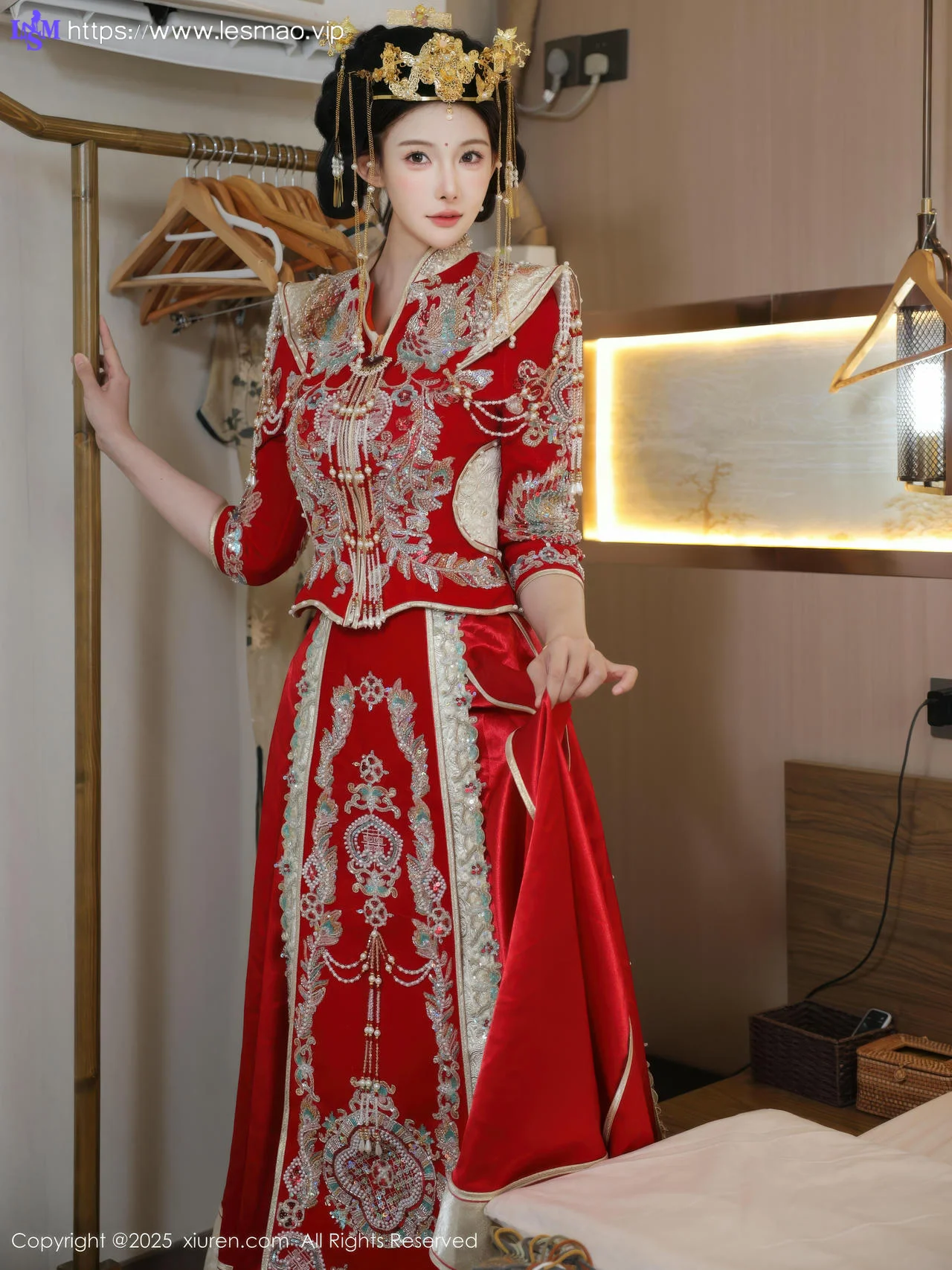 XiuRen 秀人 No.10742 梨霜儿 红色新娘服饰 - 10