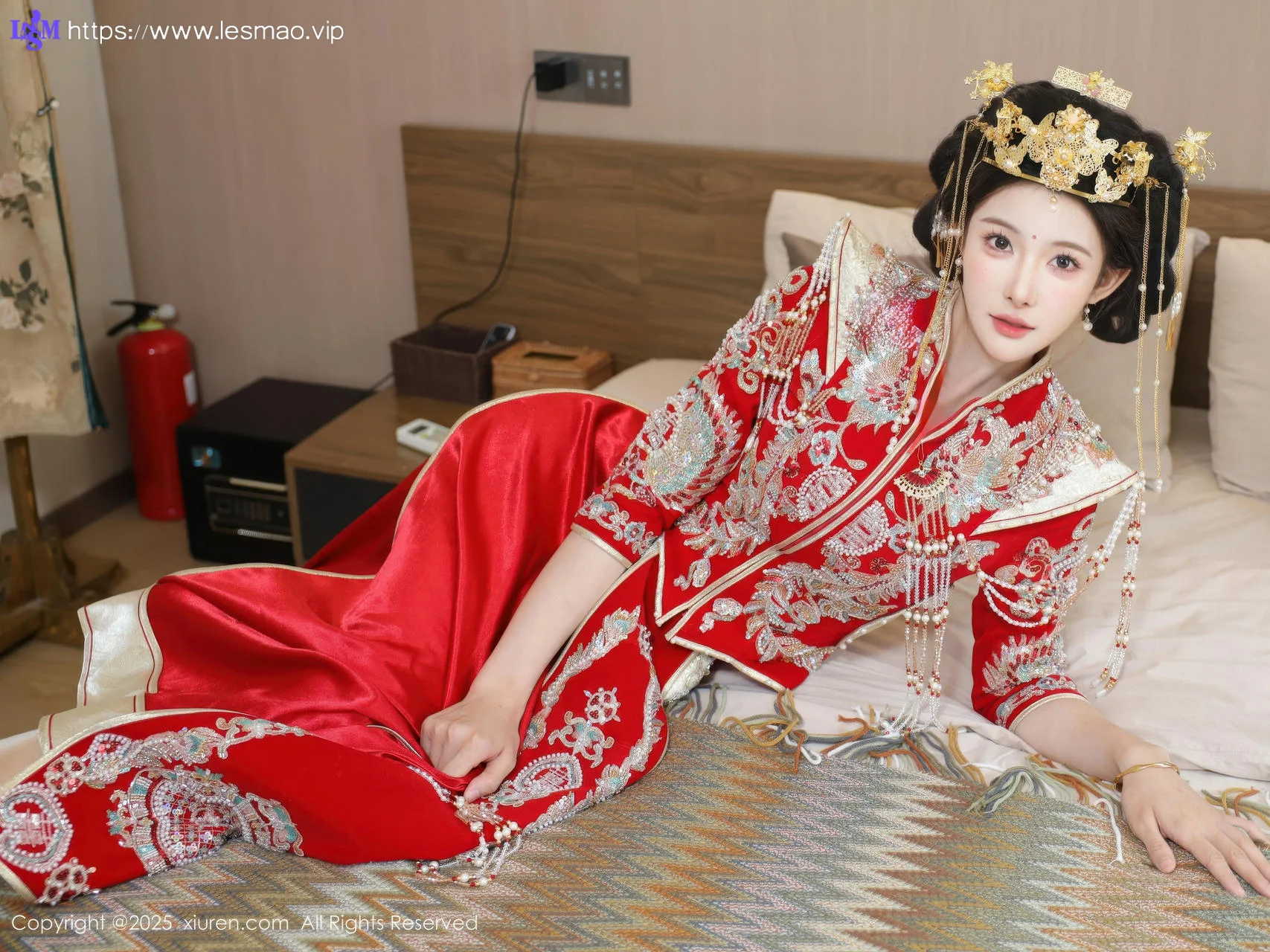 XiuRen 秀人 No.10742 梨霜儿 红色新娘服饰 - 6