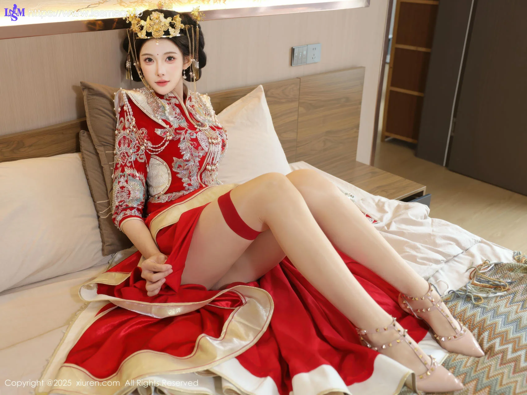 XiuRen 秀人 No.10742 梨霜儿 红色新娘服饰 - 7
