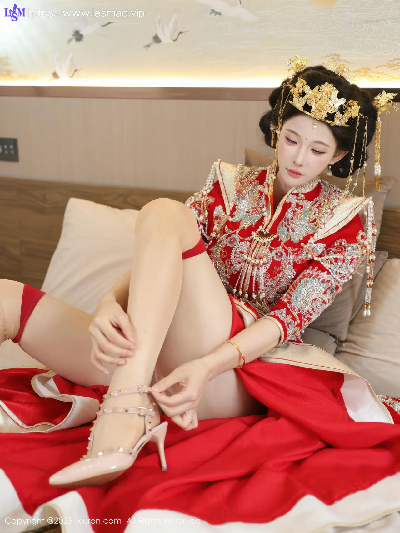 XiuRen 秀人 No.10742 梨霜儿 红色新娘服饰 - 3