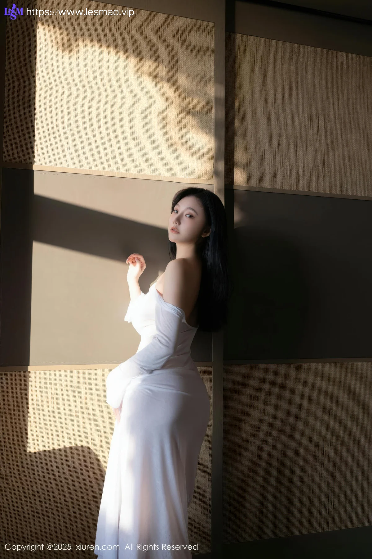 XiuRen 秀人 No.10747 安然anran 白色连衣裙诱人肉色丝袜 - 7