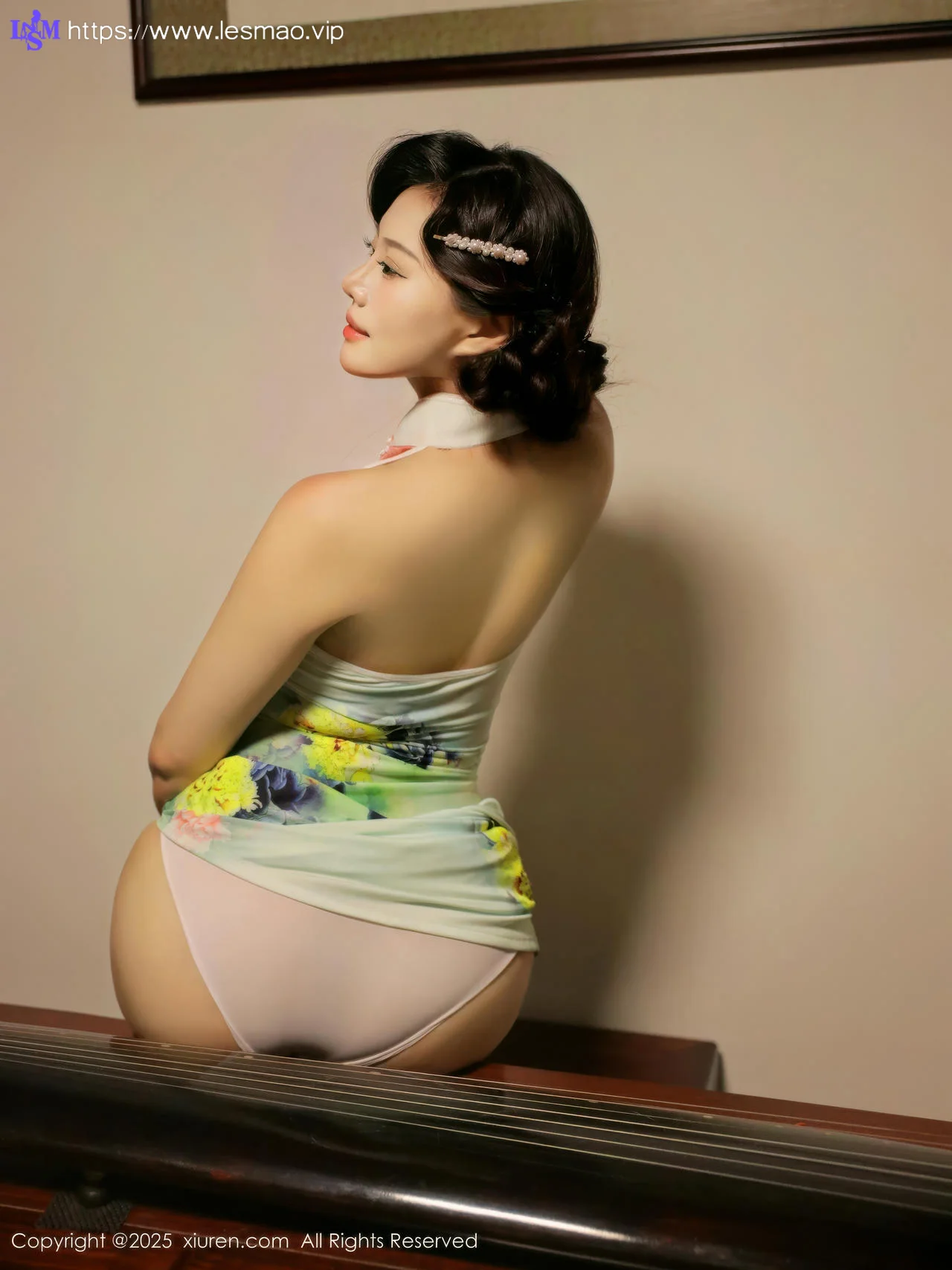 XiuRen 秀人 No.10749 莉莉安娜o 绿色旗袍 - 1