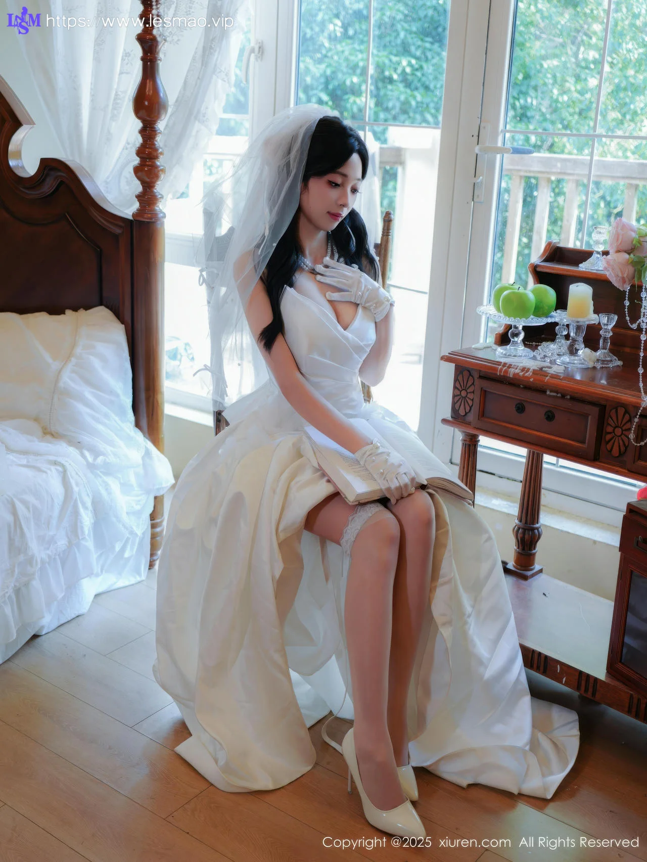 XiuRen 秀人 No.10769 朱朱molly 白色婚纱白色丝袜 - 3