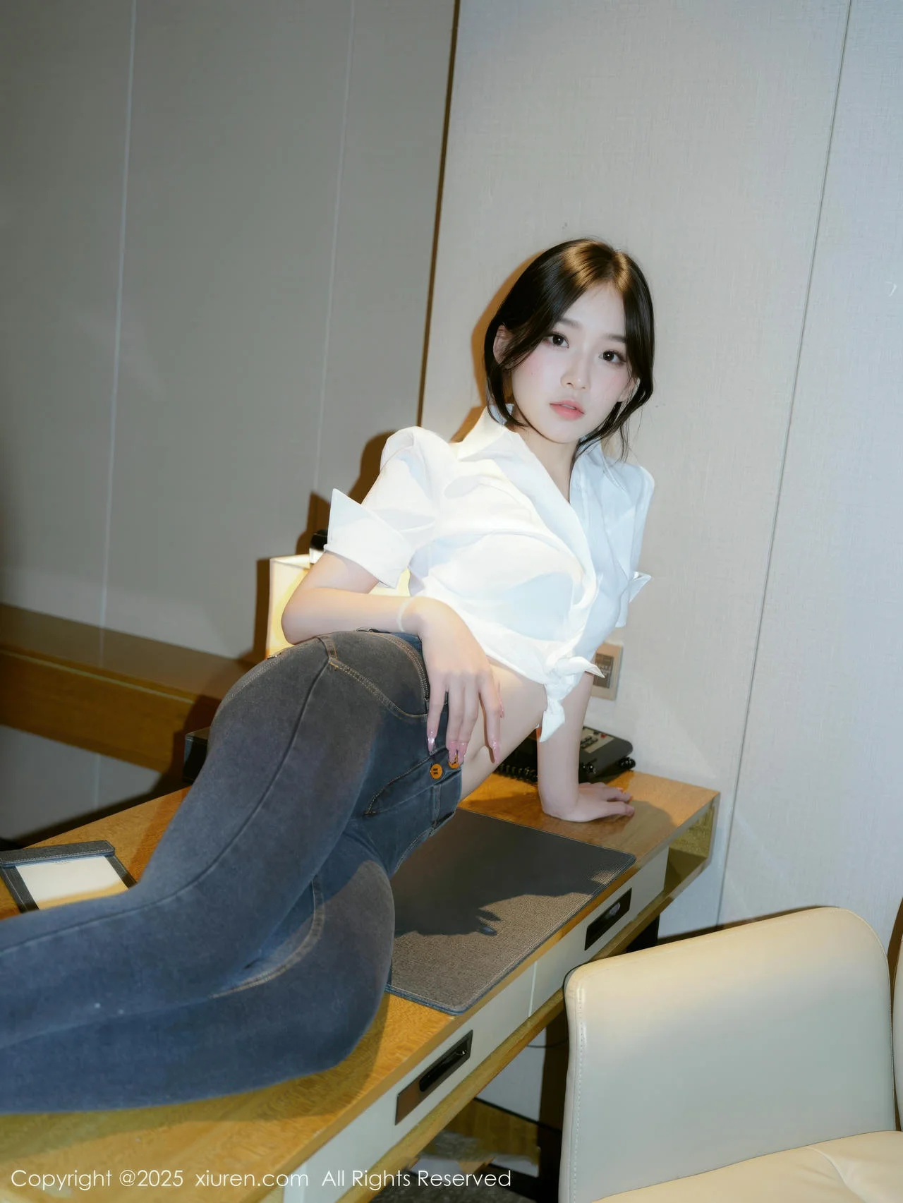 XiuRen 秀人 No.10785 汁汁 白T搭配简约长裤 - 10